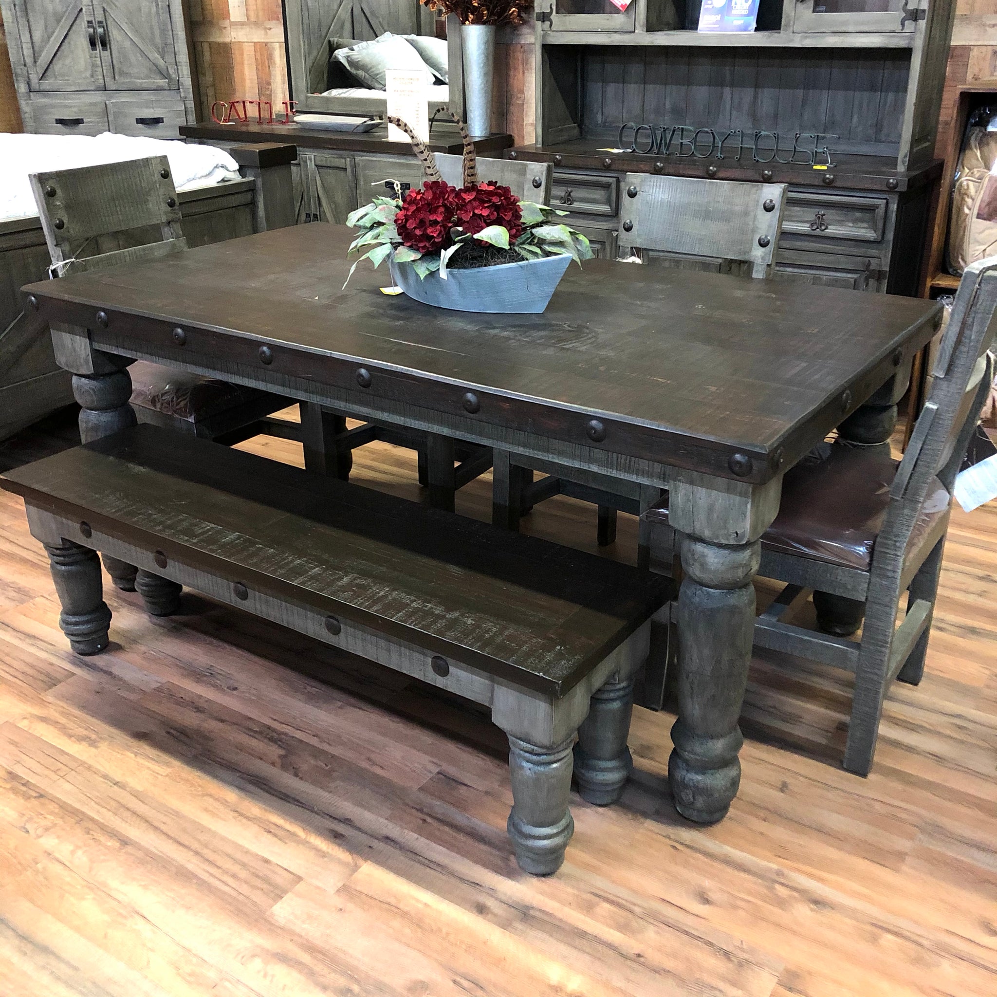 Weathered Farmhouse Table – Rustic Furniture Depot