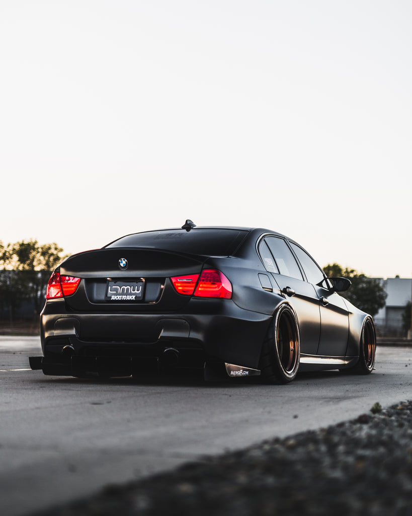 wide body 328i