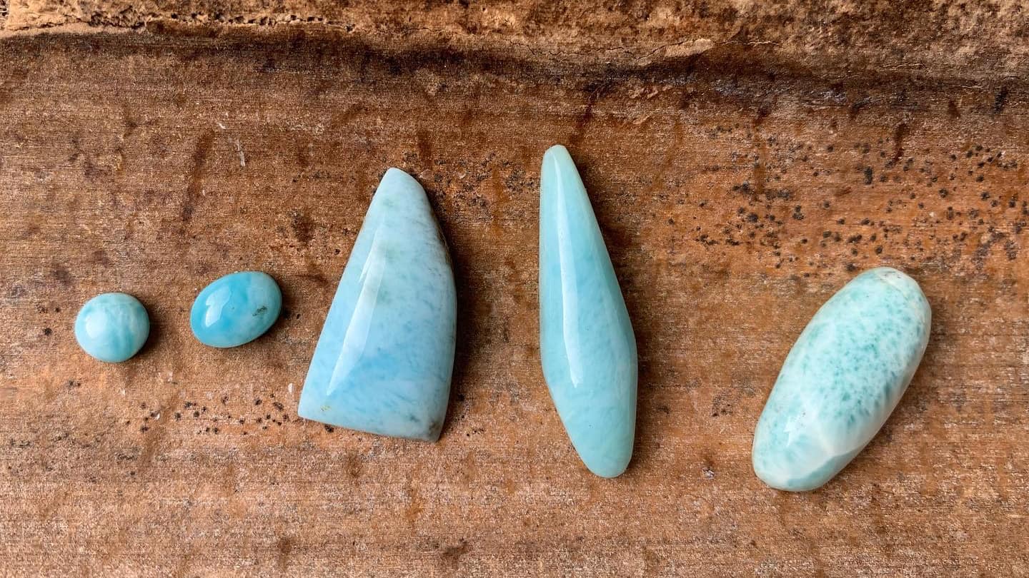 LARIMAR STONES