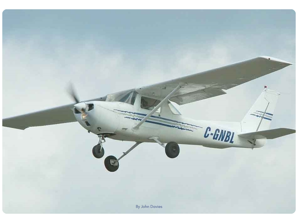Un Cessna 150M por John Davies