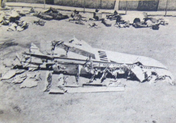 UA Flight 736 Debris Old Newspaper Photo