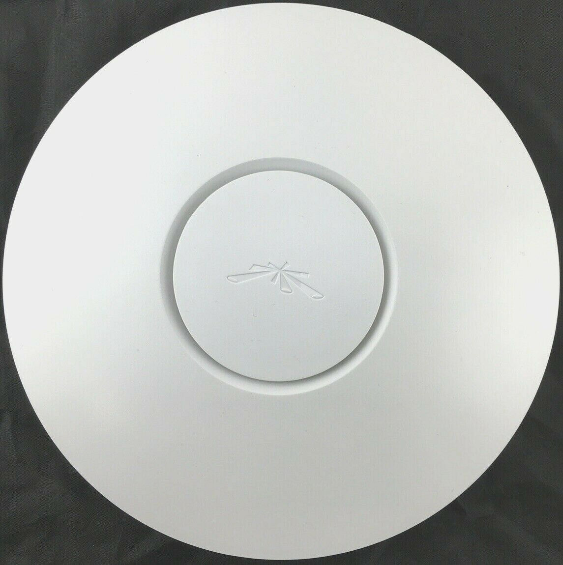 Ubiquiti UniFi Long Range AP Unit 300 Mbps 200 m / 600 ft Wall/Ceiling ...