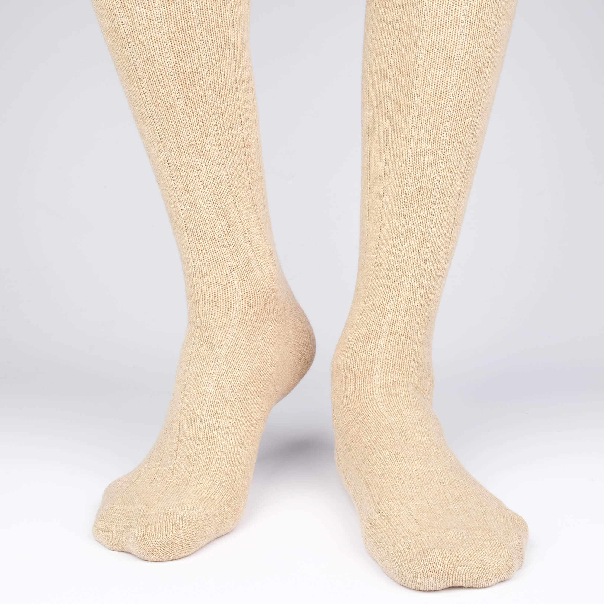 Men's Cashmere Knee High Sock Brown - made in Italy⎪Etiquette Clothiers