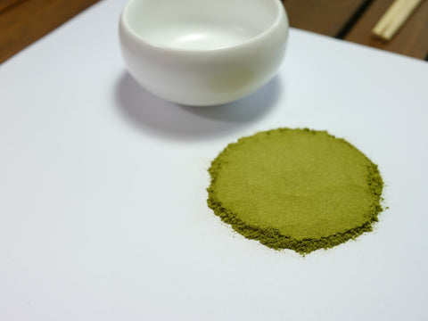 Superior Organic Moringa Tea Powder with Cup - Matcha Alternatives