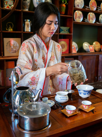 White Tea Udon Thani Tea House