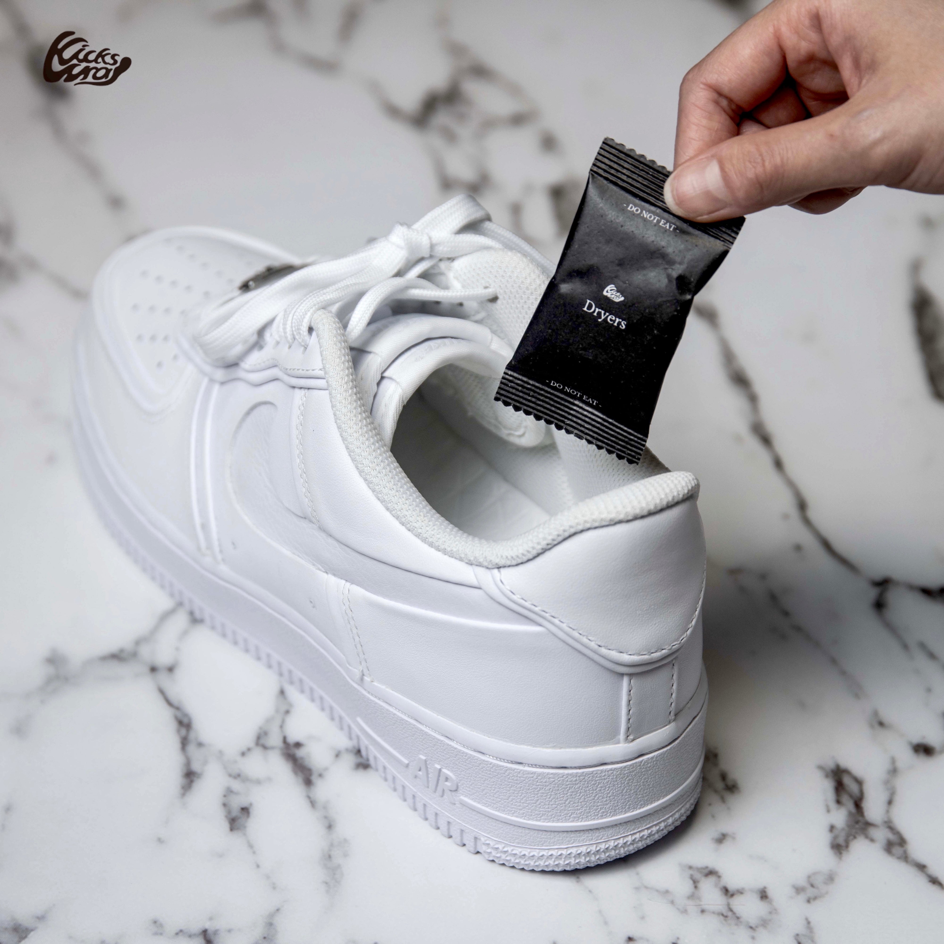 同梱不可】 KICKS TOKYO スニーカー シリカゲル 靴 乾燥剤 繰り返し 消臭 防カビ 除湿 加水分解 24個
