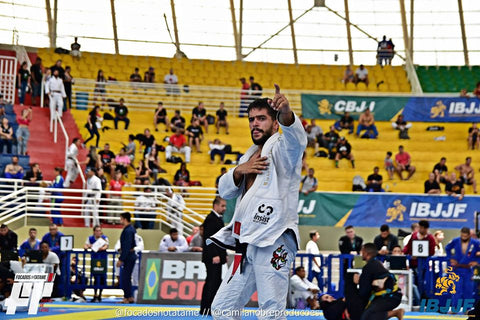 Carlos Giovani 'B2' vence GP no Sul Americano de Luta Livre Esportiva