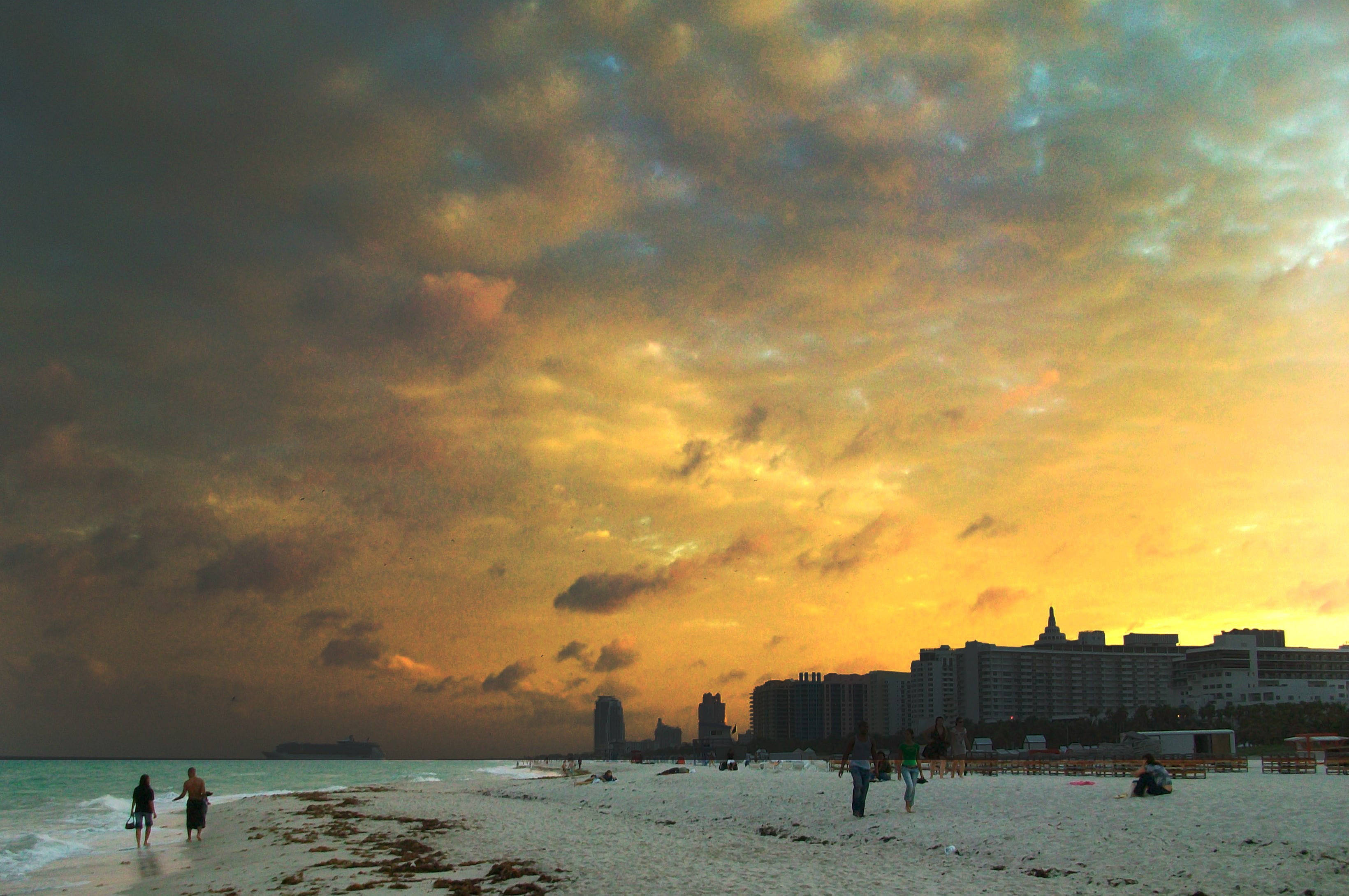 artsy sister, miami beach sunset photo, photo