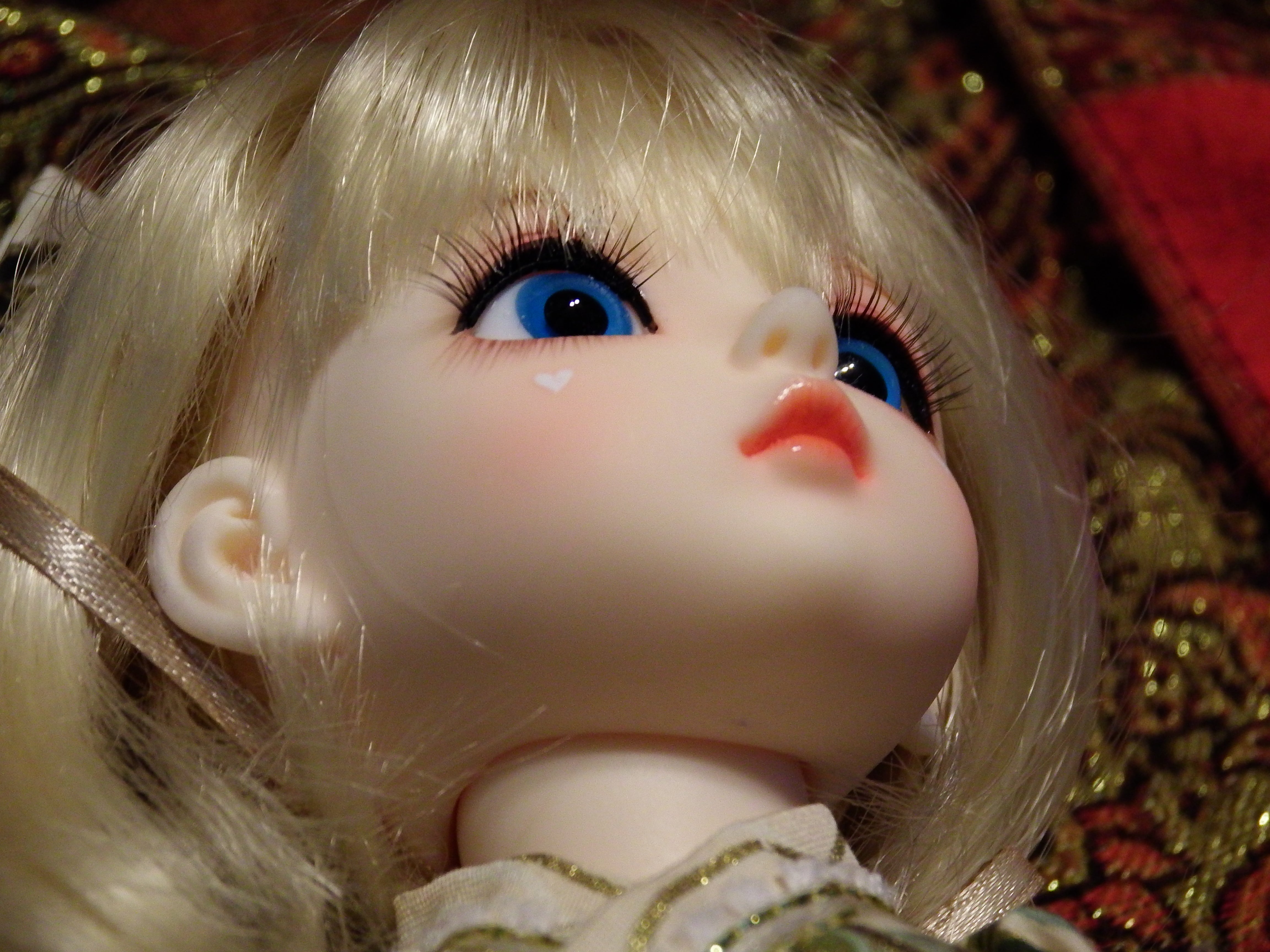 artsy sister,bjd doll,blonde