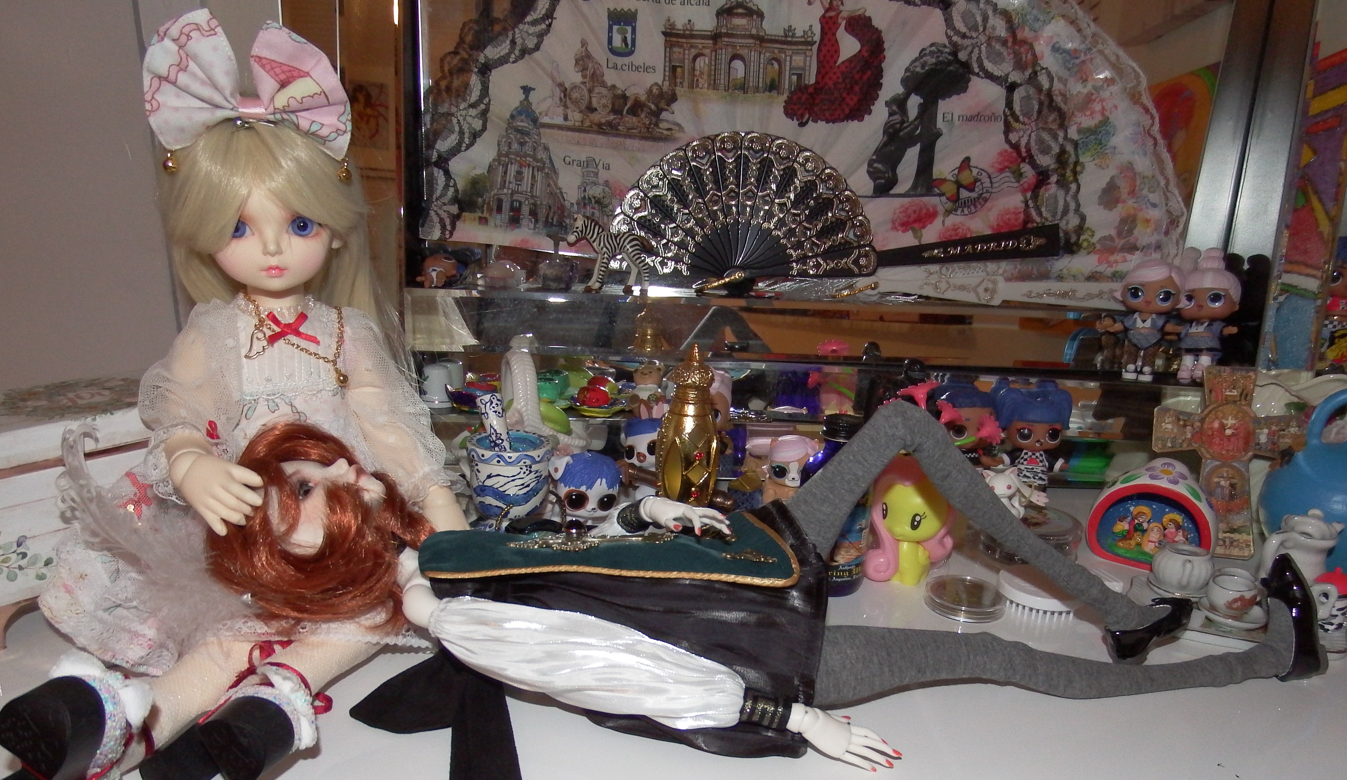 artsy sister, bjd doll, fashion doll