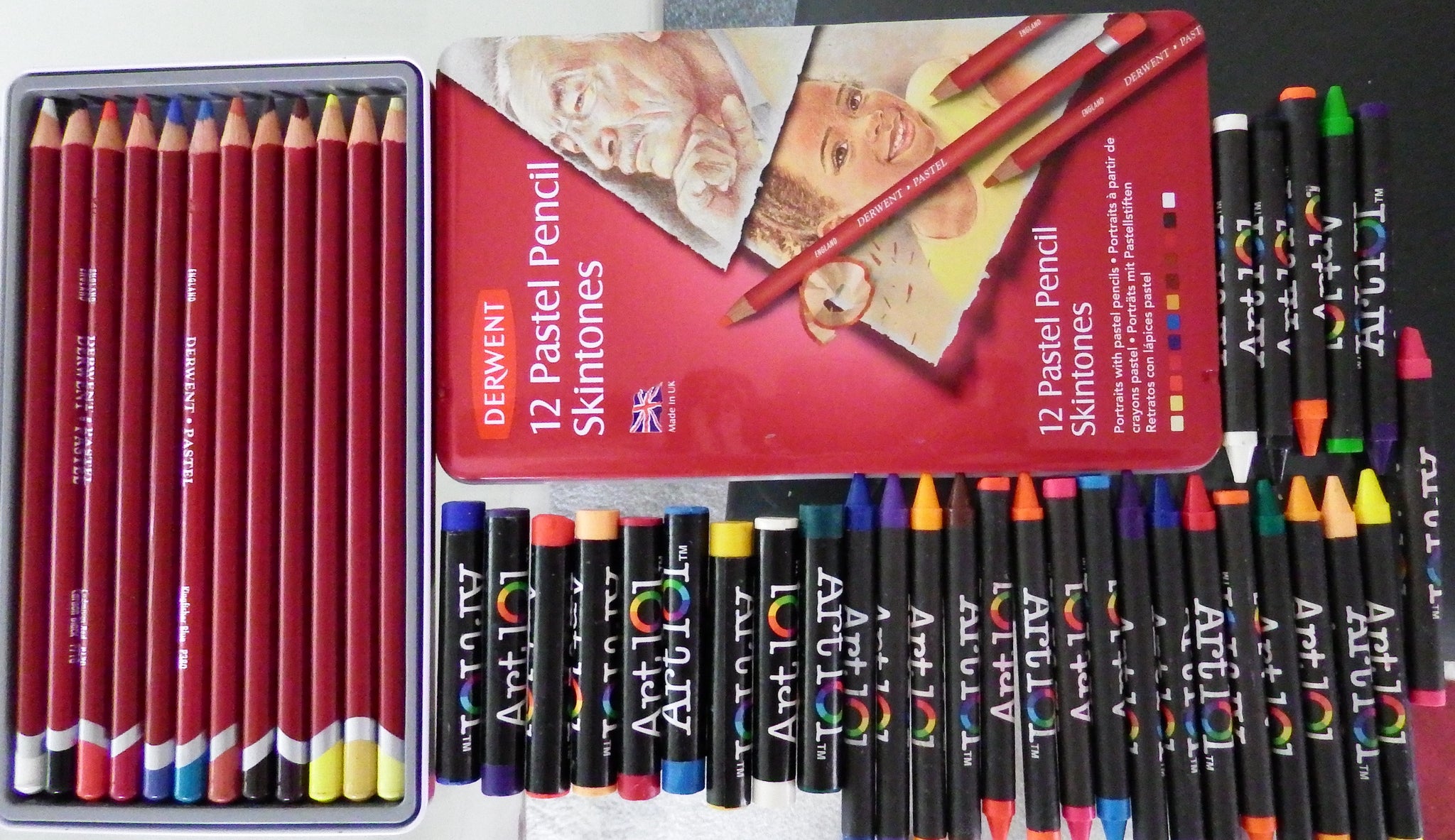 ArtBeek Colored Pencils, Professional Set of 72 Colors, Soft Wax