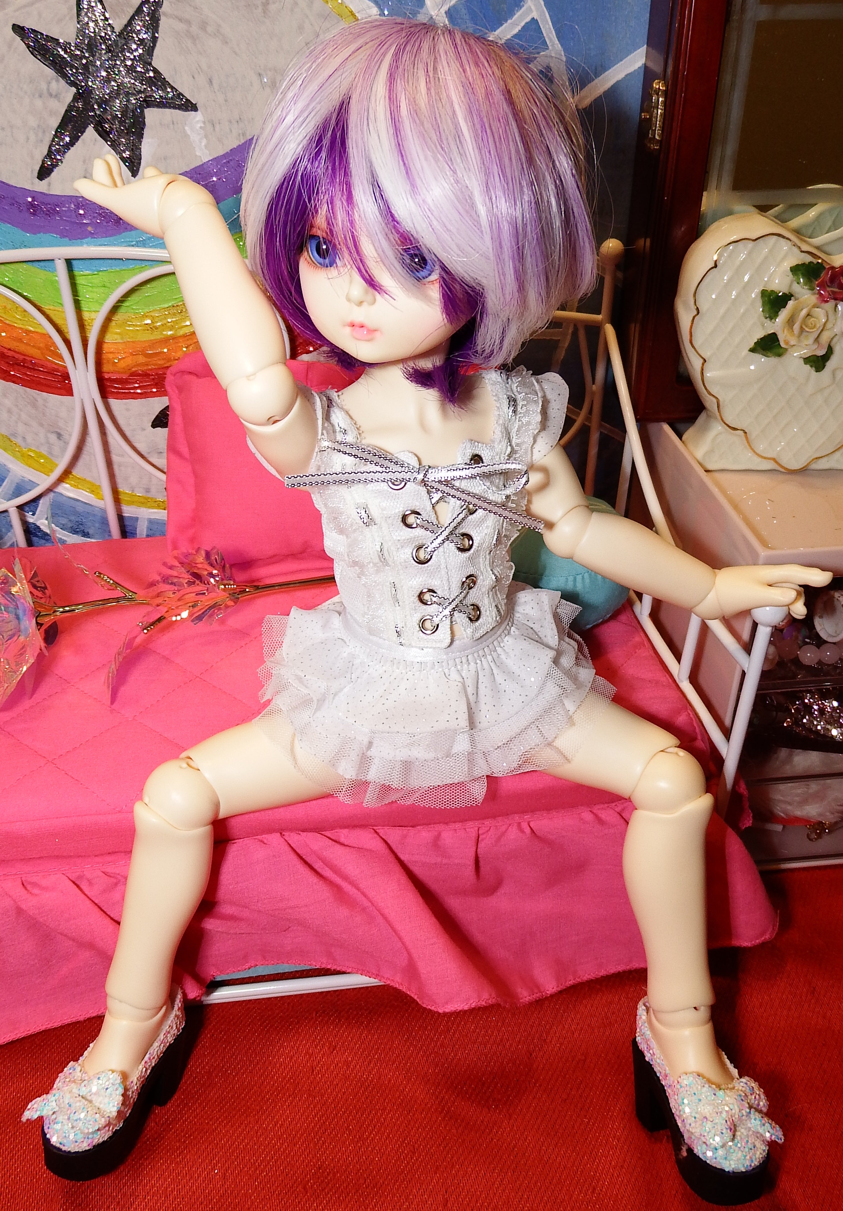 artsy sister BJD Doll Bebe in Dancer snow Outfit