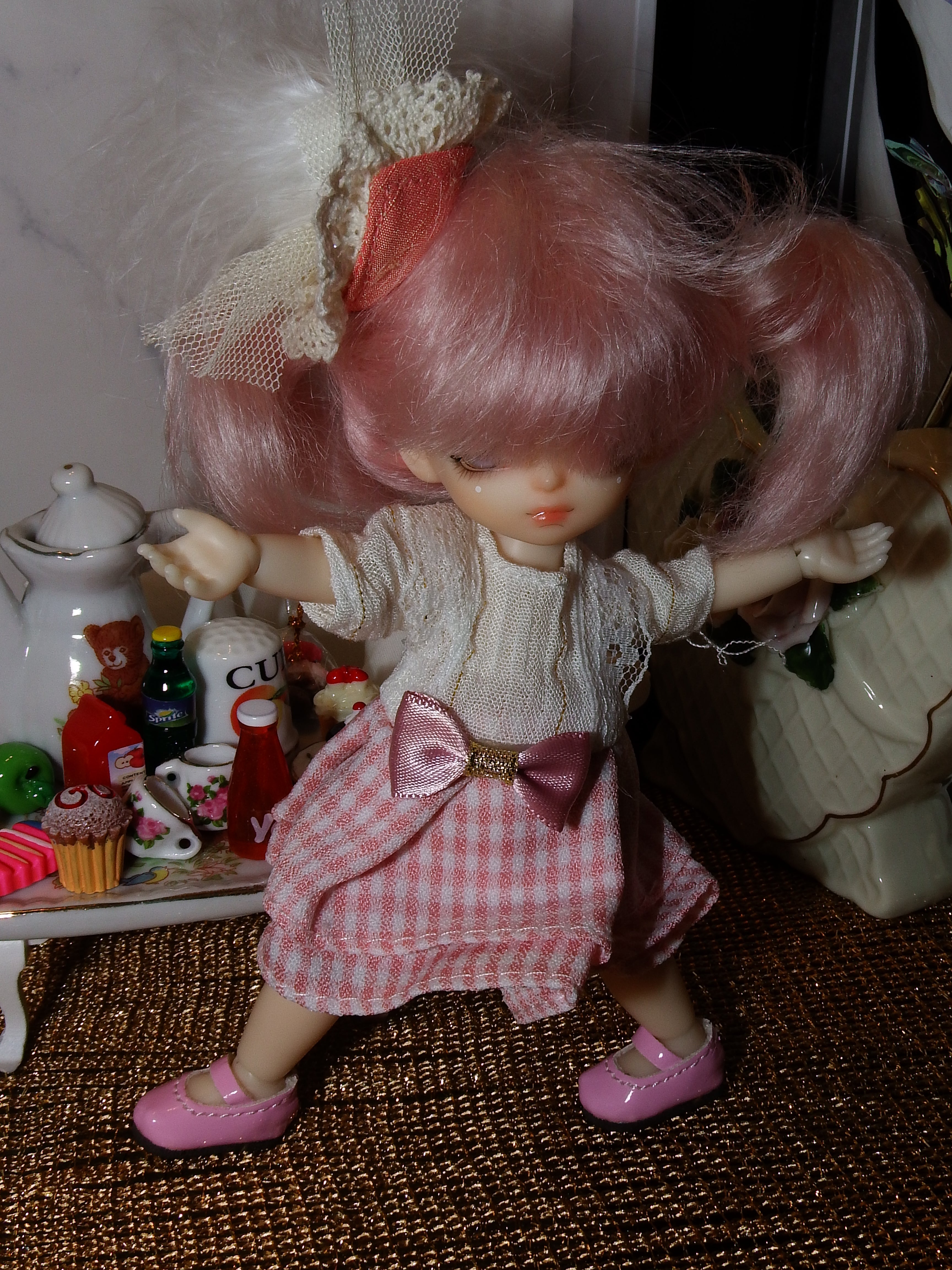 artsy sister Ringdoll in Pink Plaid Ribbon Dress