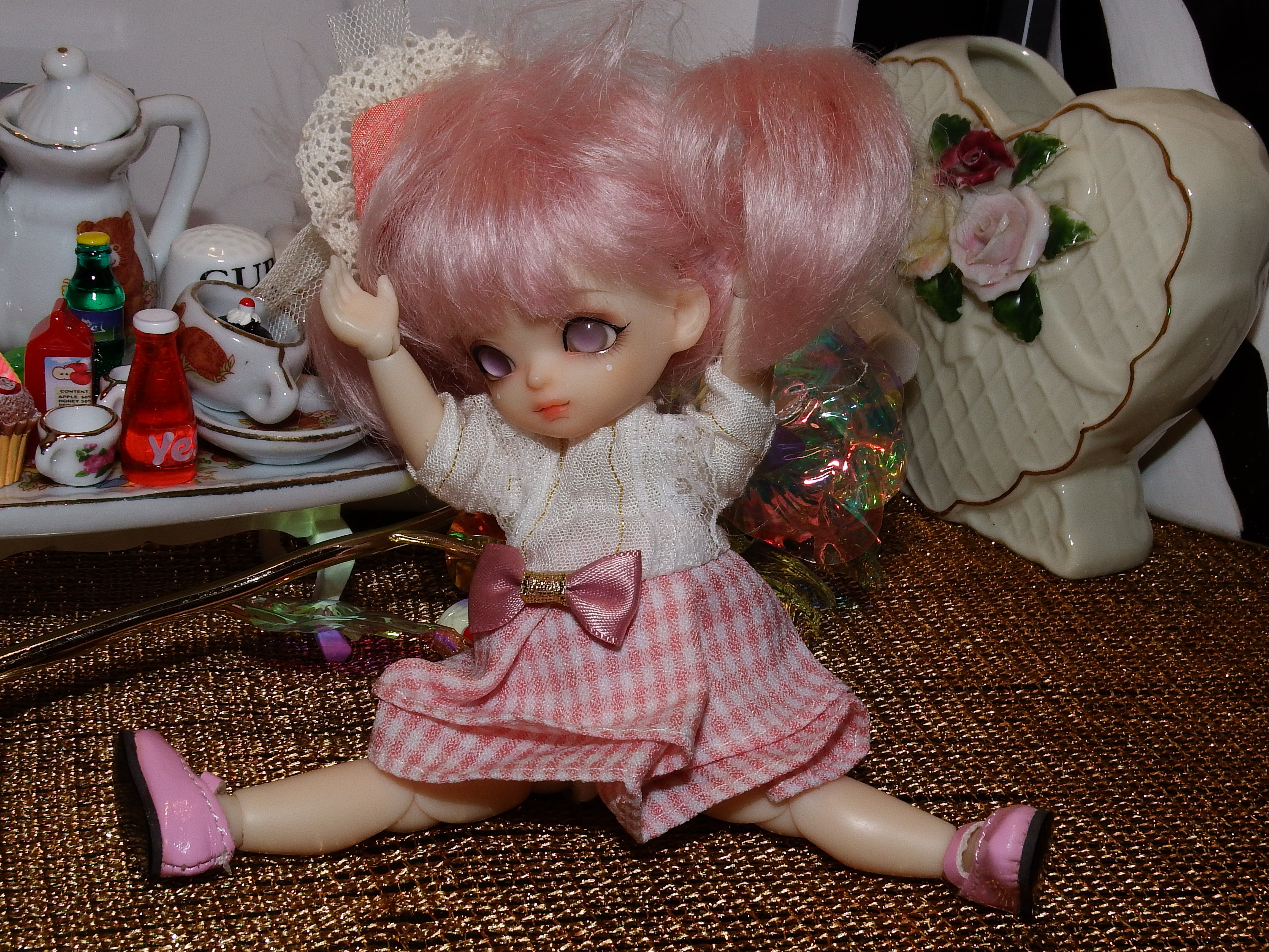 artsy sister Ringdoll in Pink Plaid Ribbon Dress