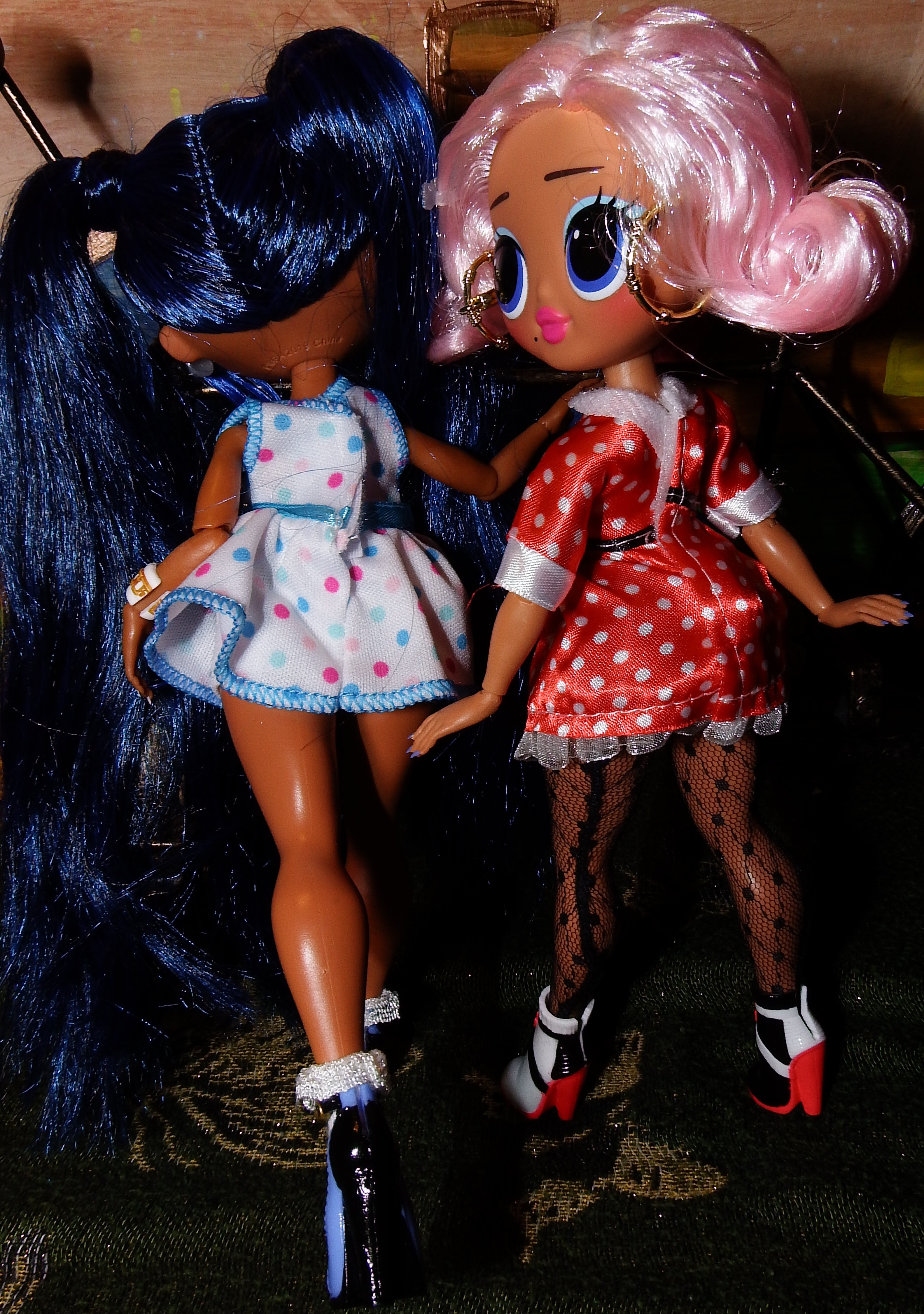 artsy sister, cute, dolls