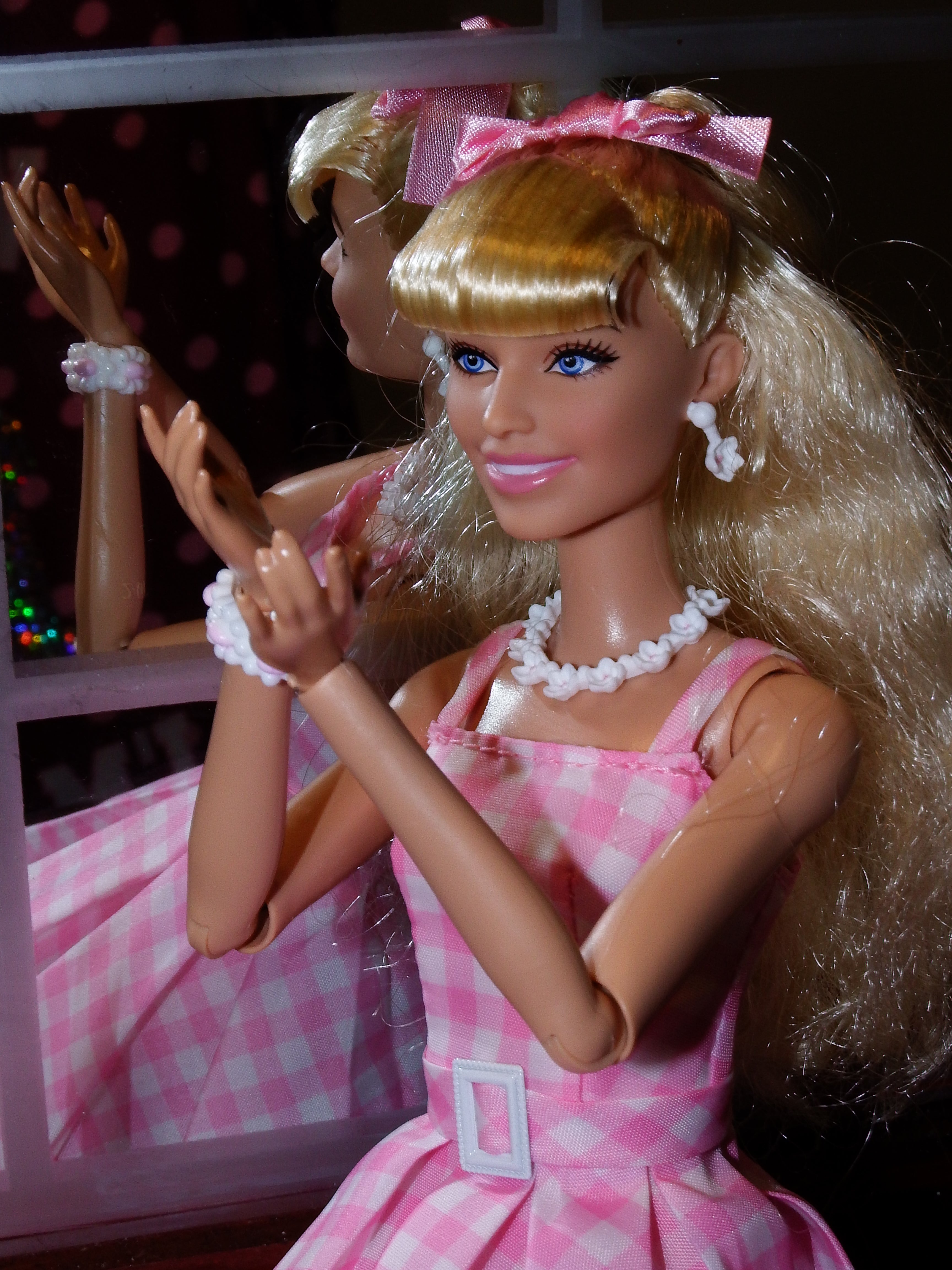 artsy sister, barbie, pink dress