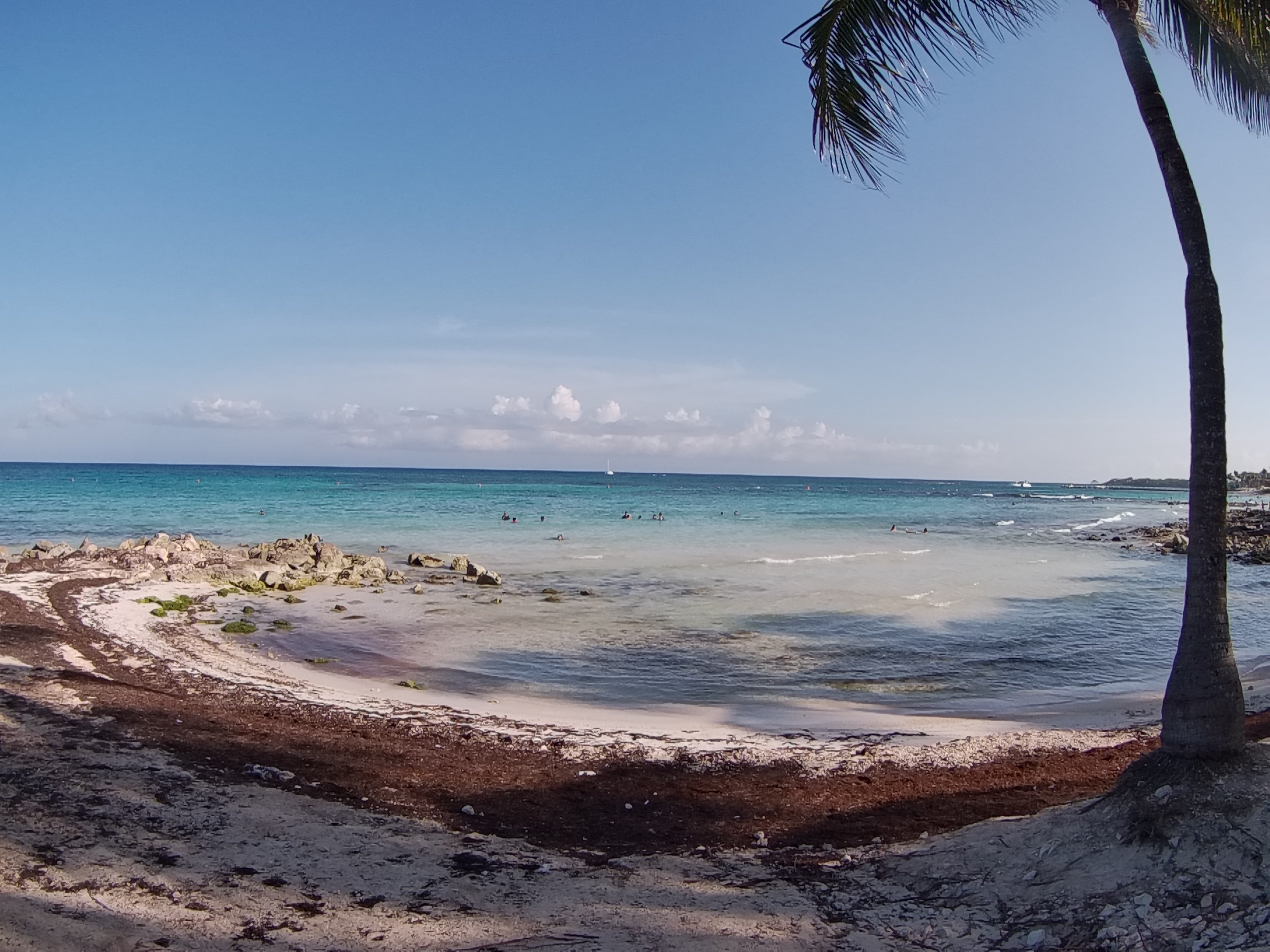 artsy sister, barcelo maya palace, tourism