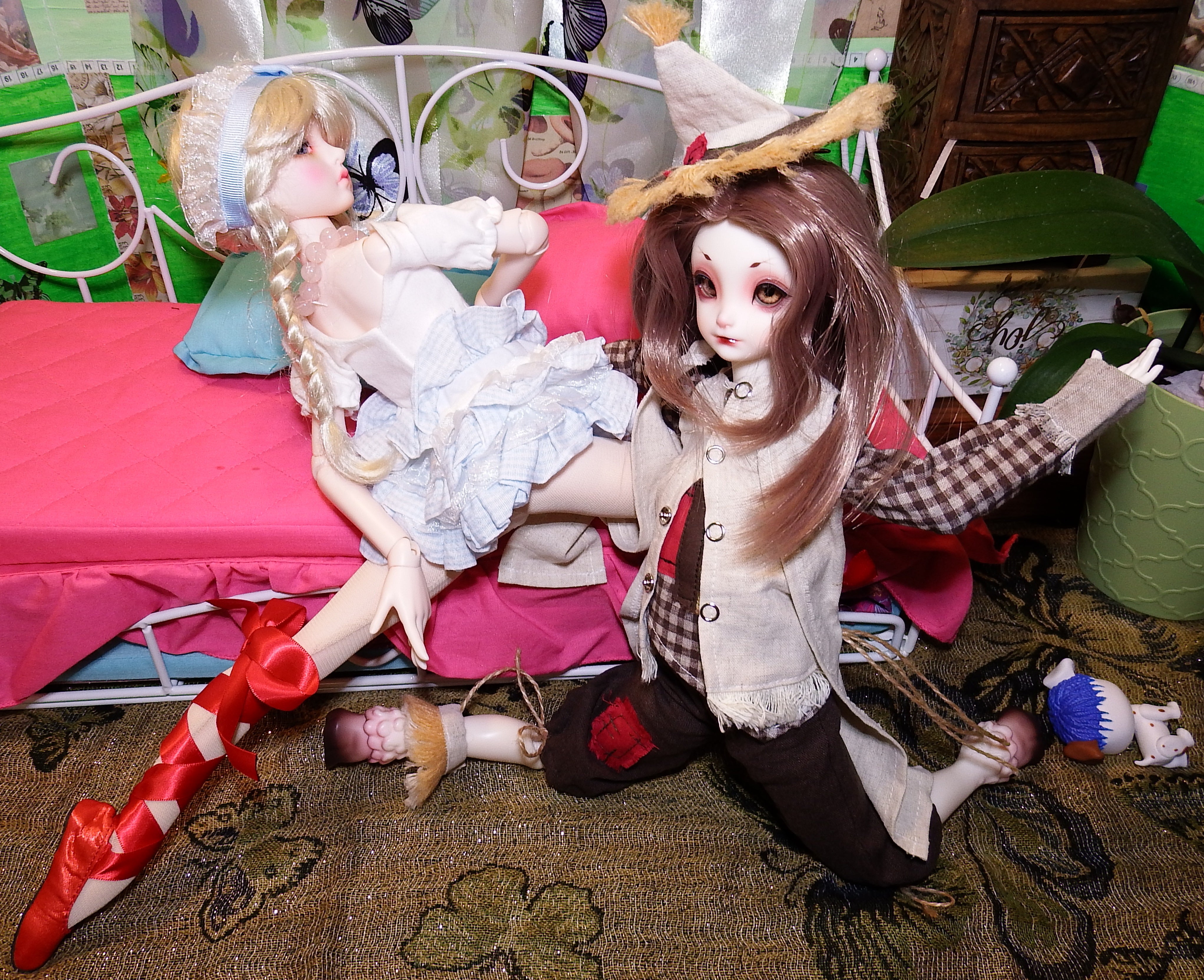 artsy sister, bjd, dolls