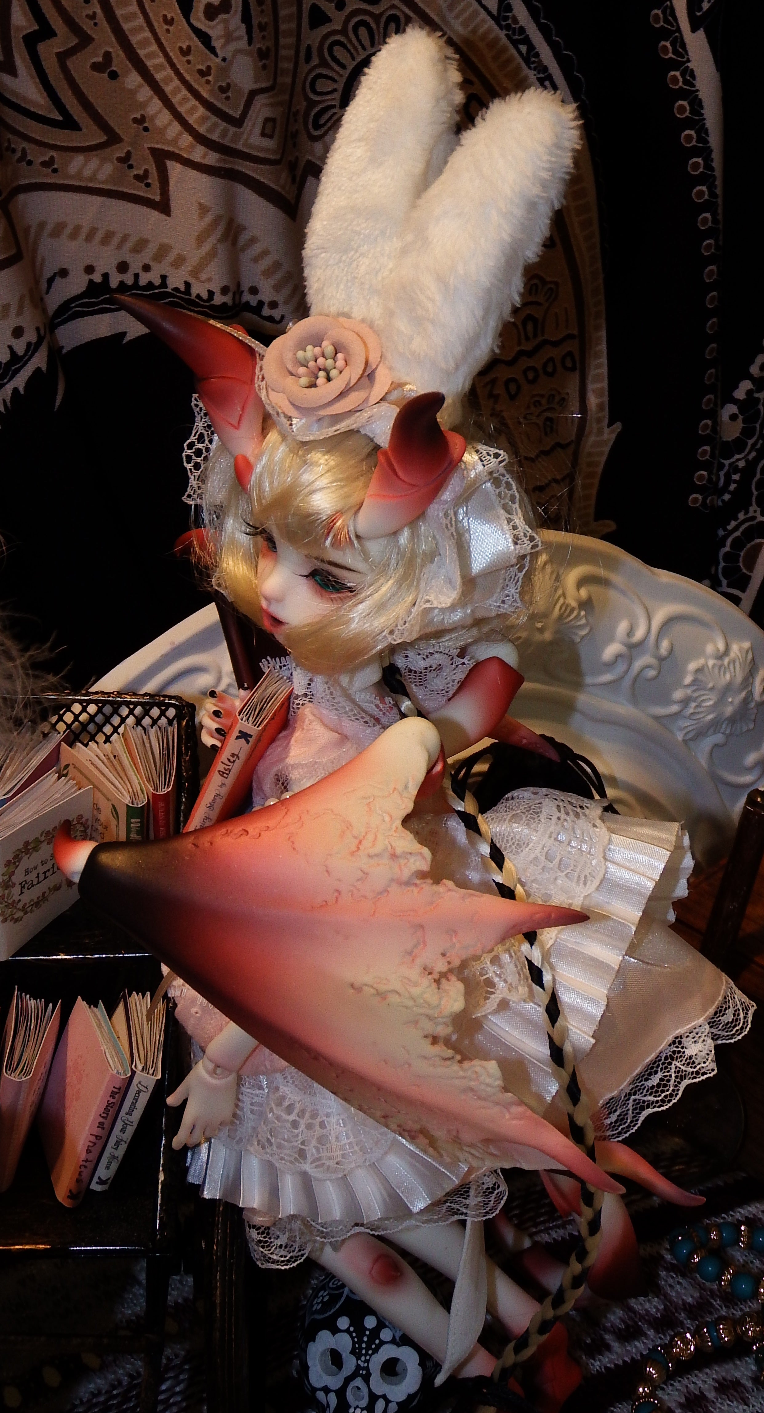 artsy sister, bjd, rabbit