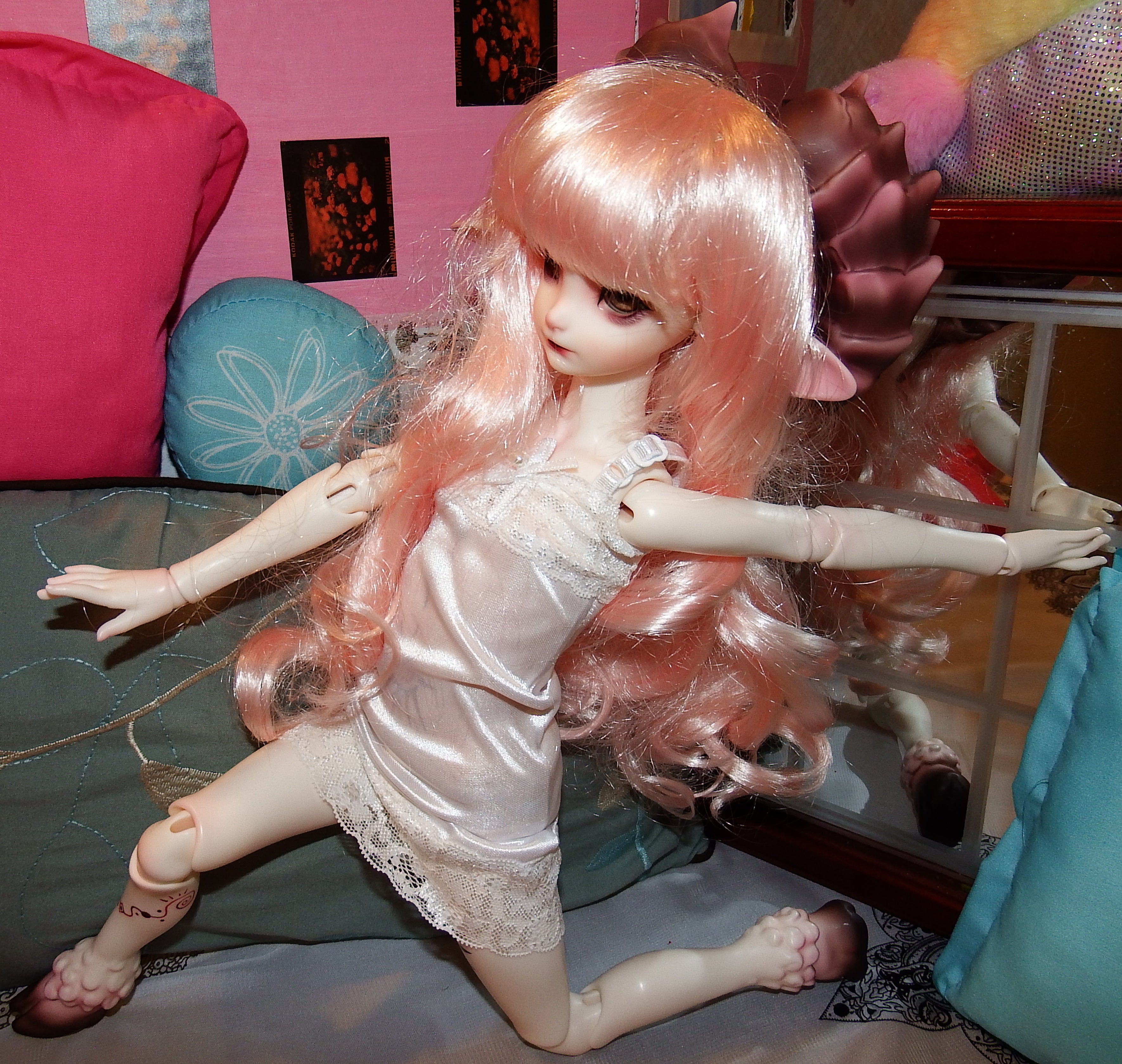 artsy sister, bjd, doll chateau