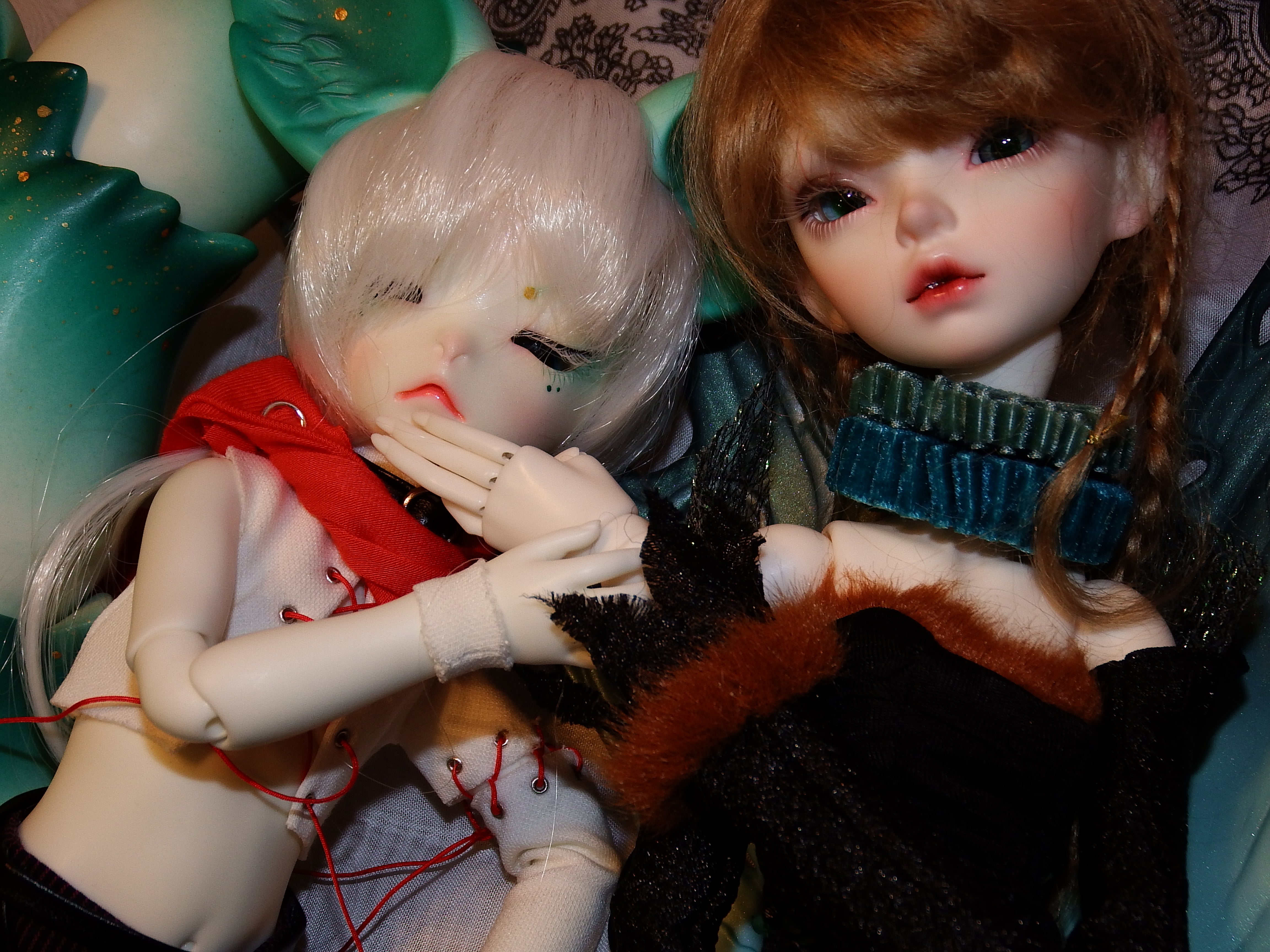 artsy sister, bjd, dolls