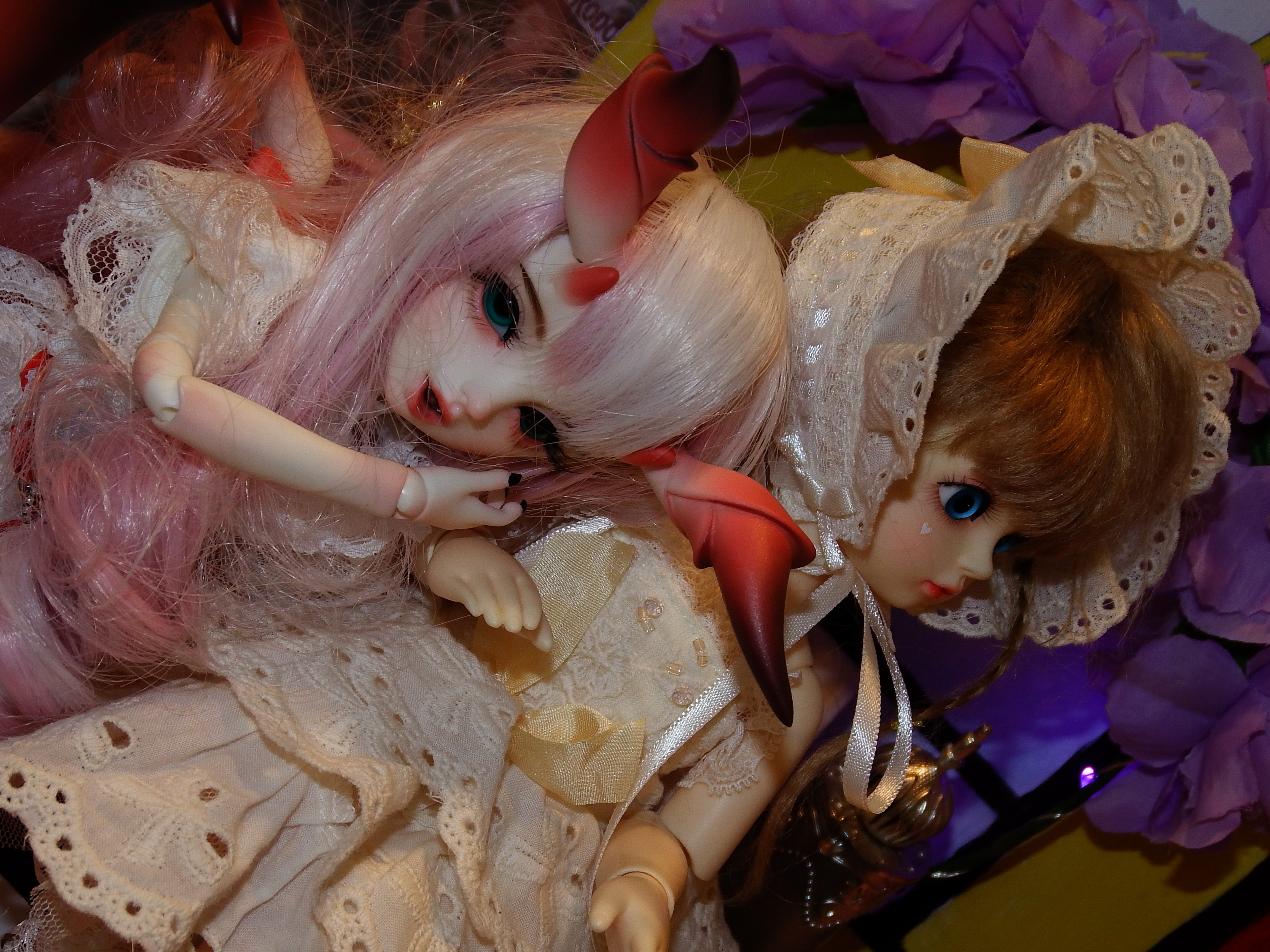 artsy sister, bjd, dolls