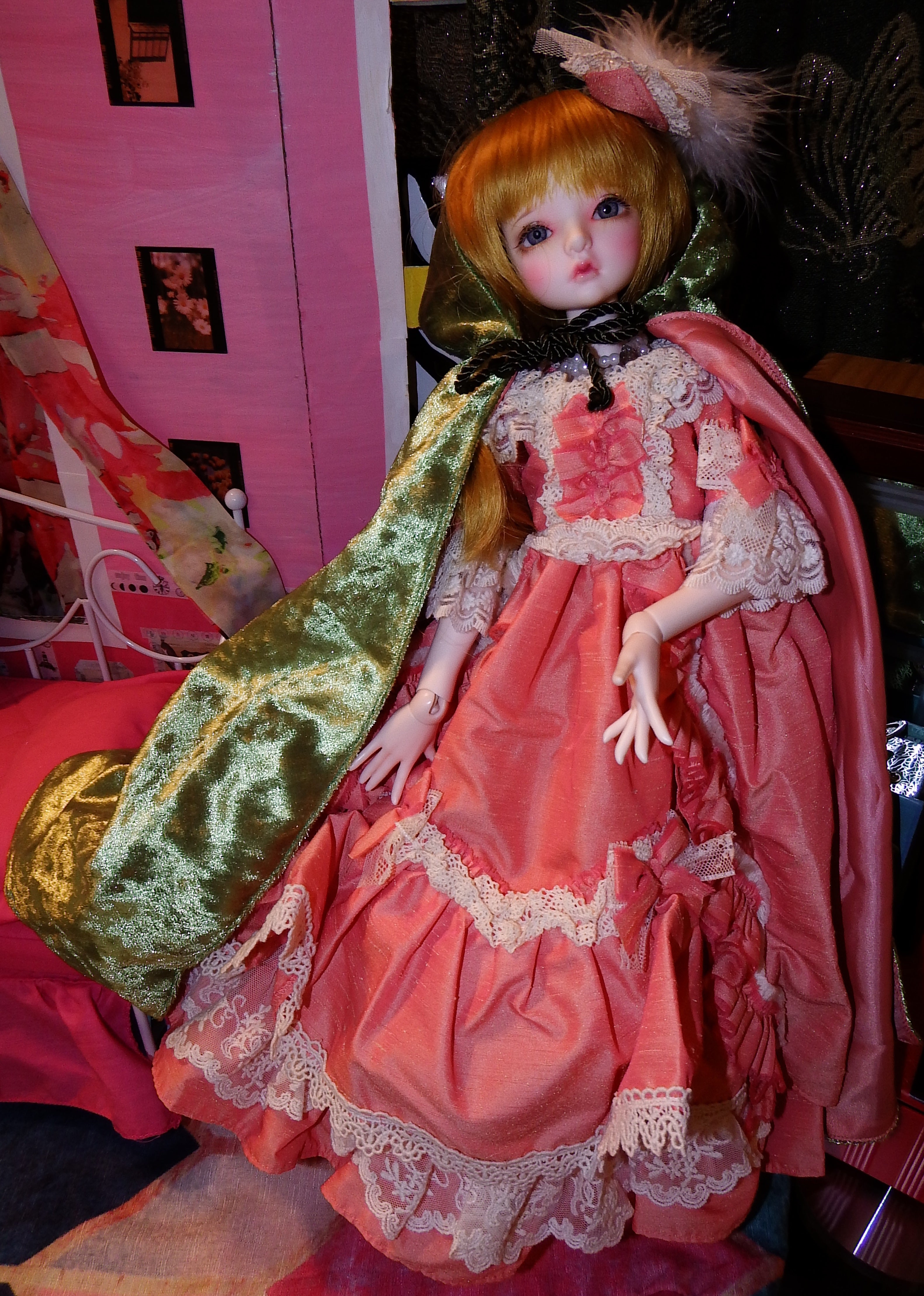 artsy sister, bjd doll, princess dress