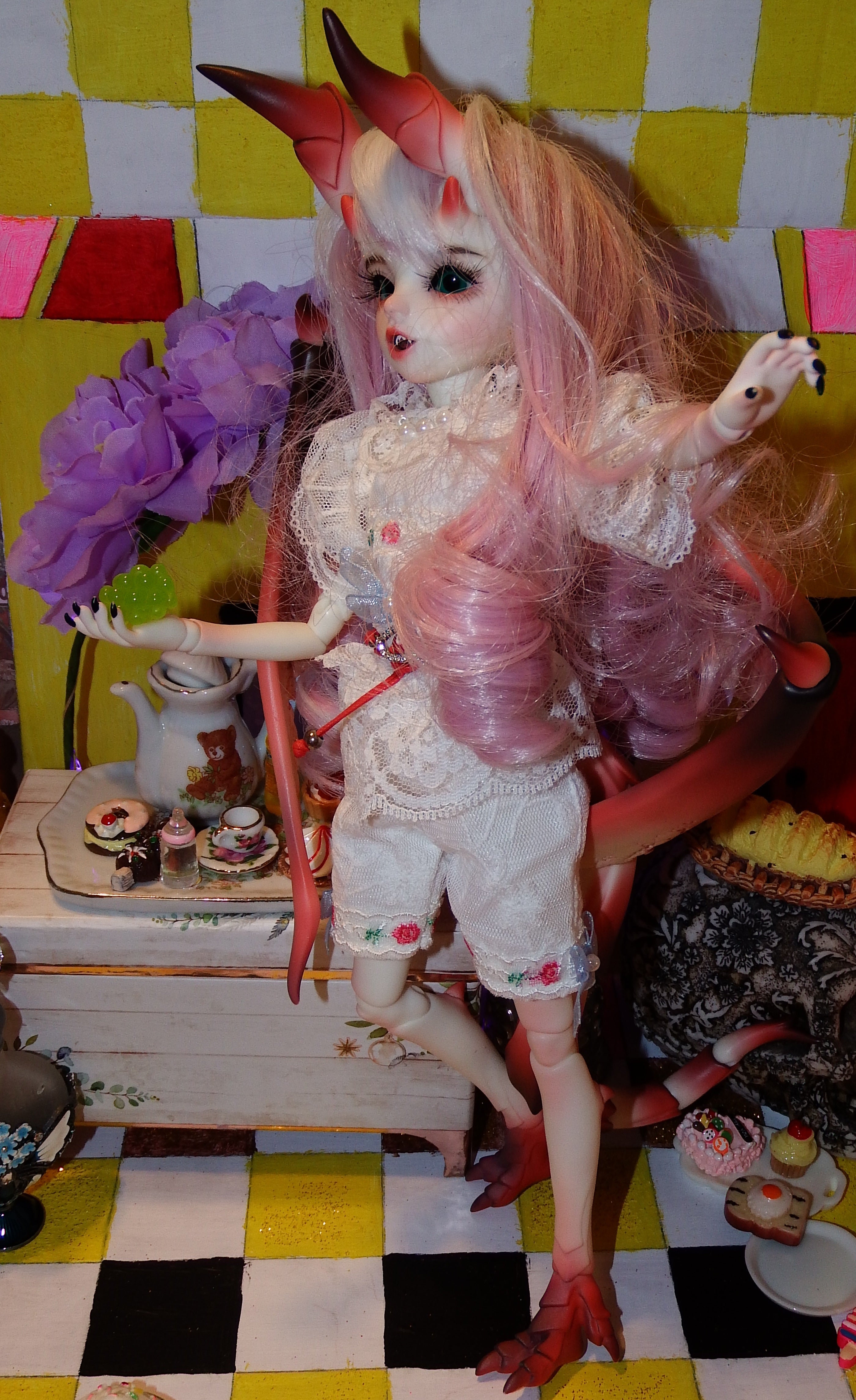 artsy sister, bjd, doll dragon