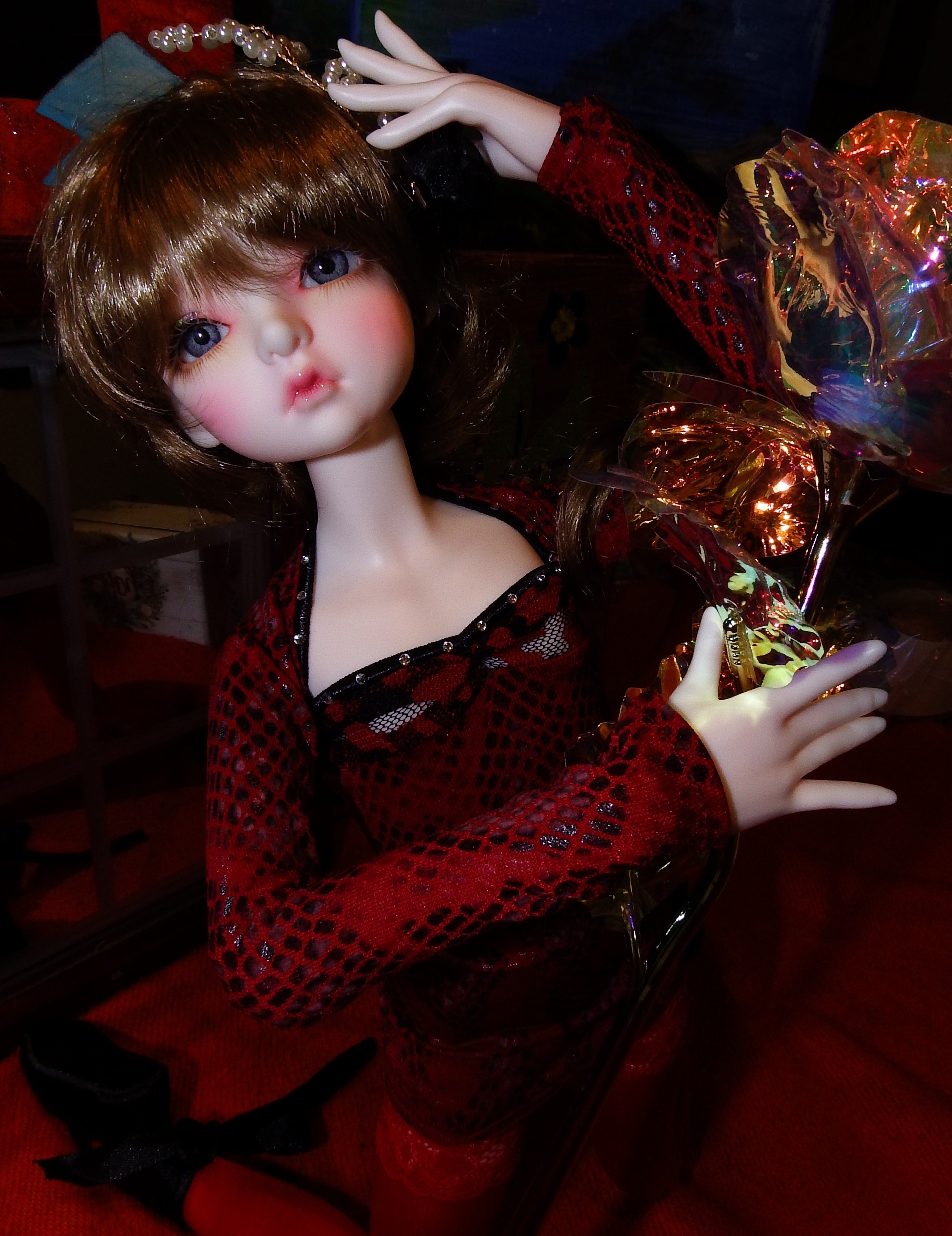 artsy sister, red dress, bjd