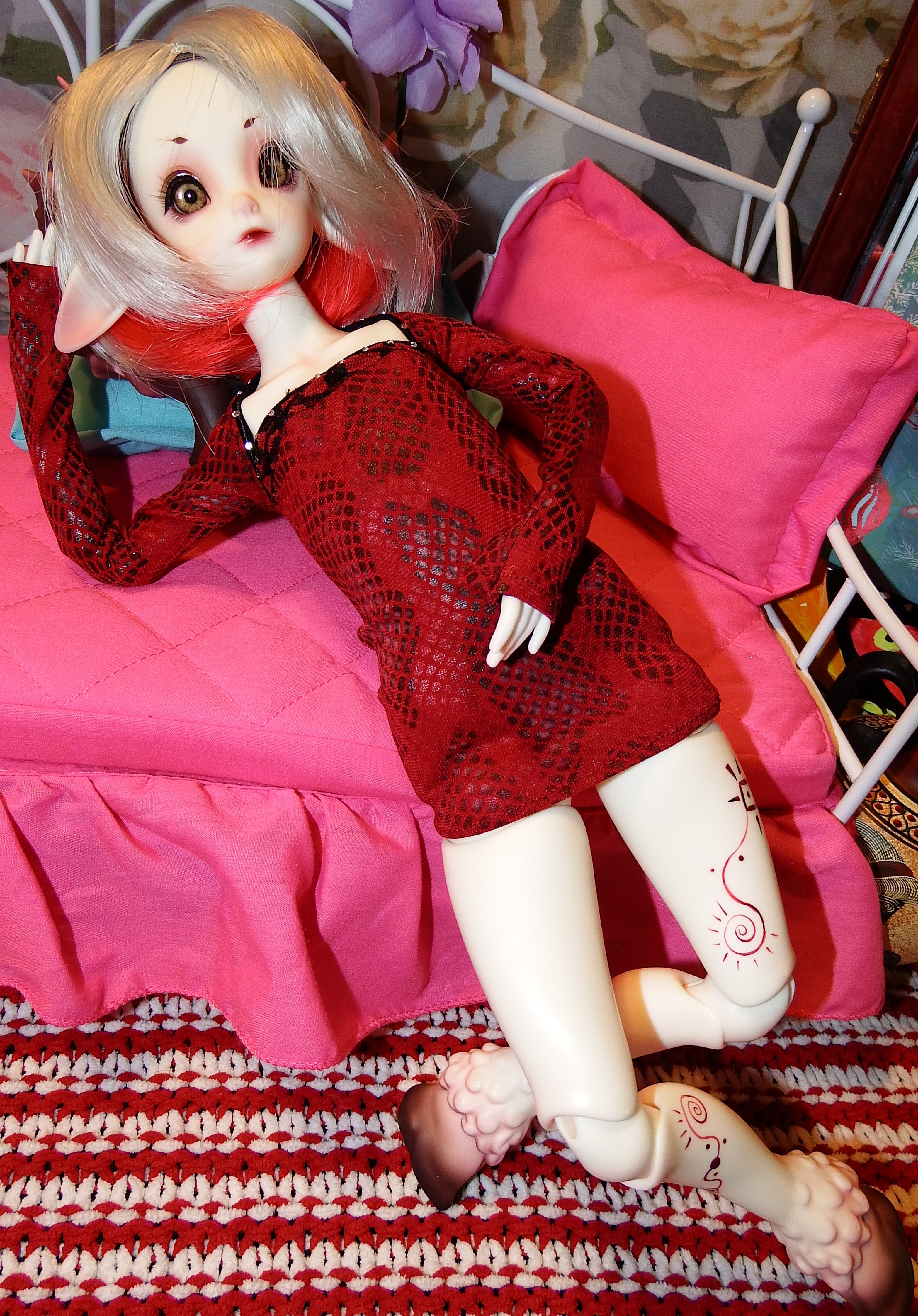 artsy sister, bjd, doll