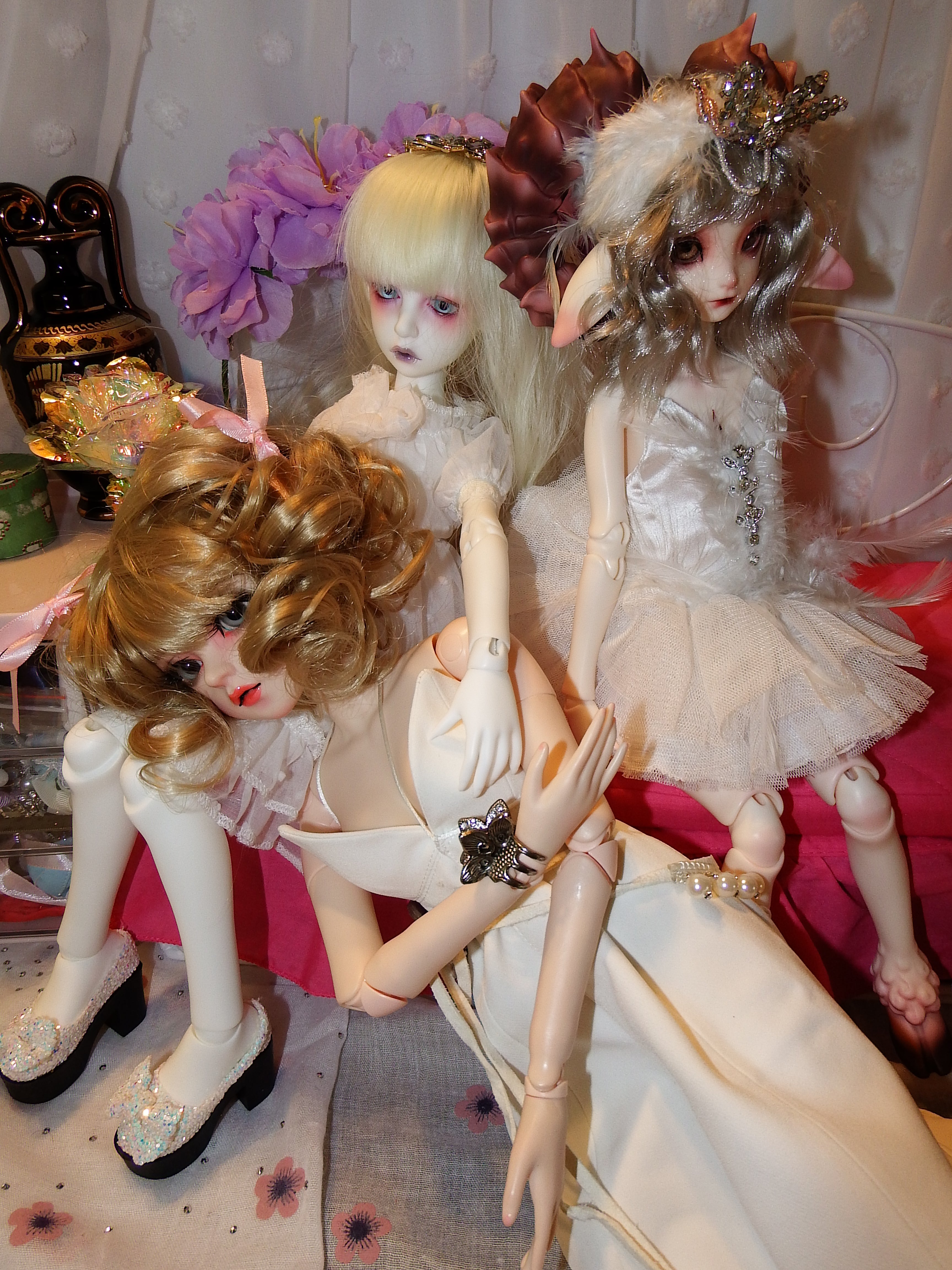 artsy sister, bjd, dolls