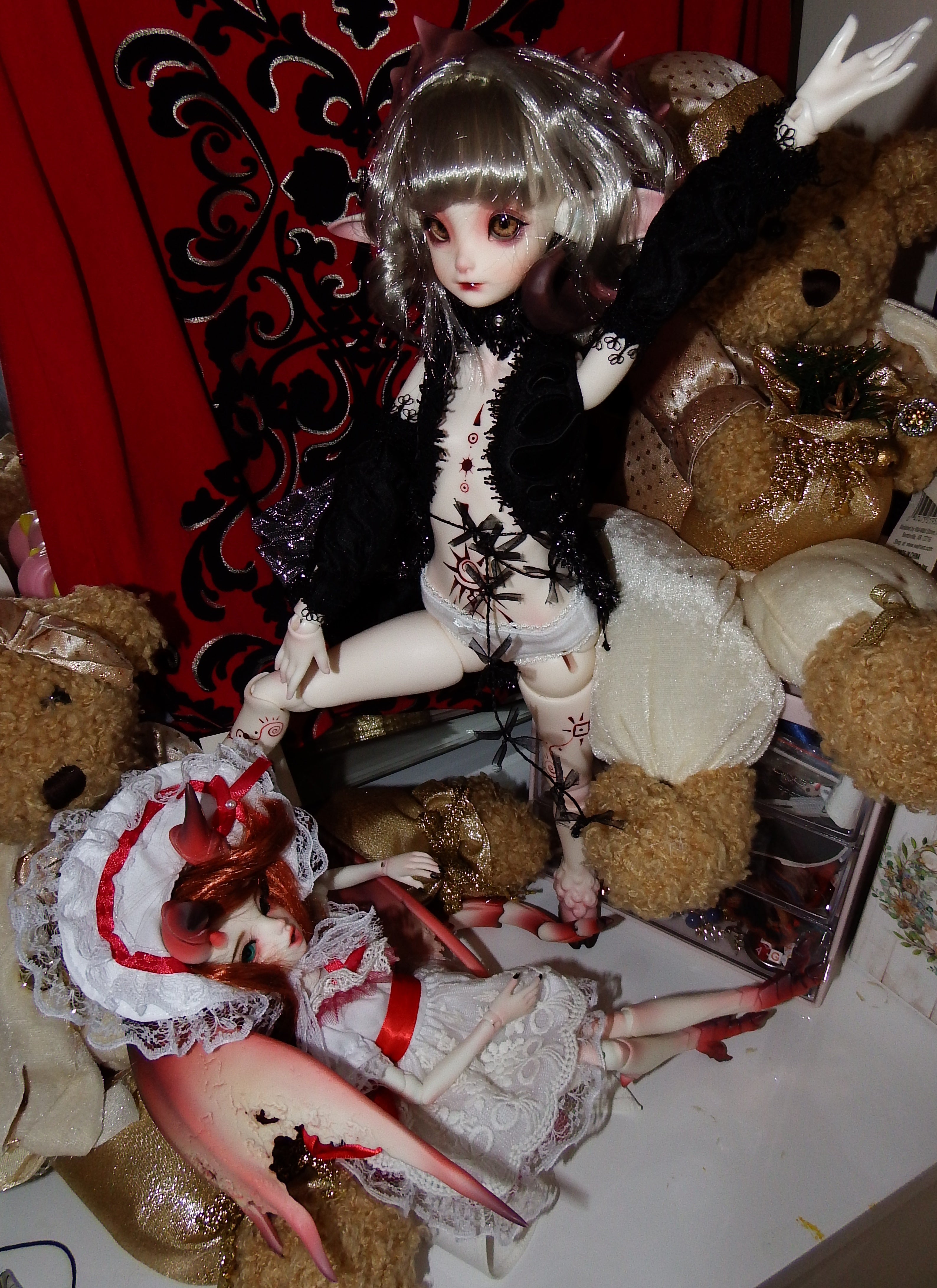 artsy sister, bjd, dolls