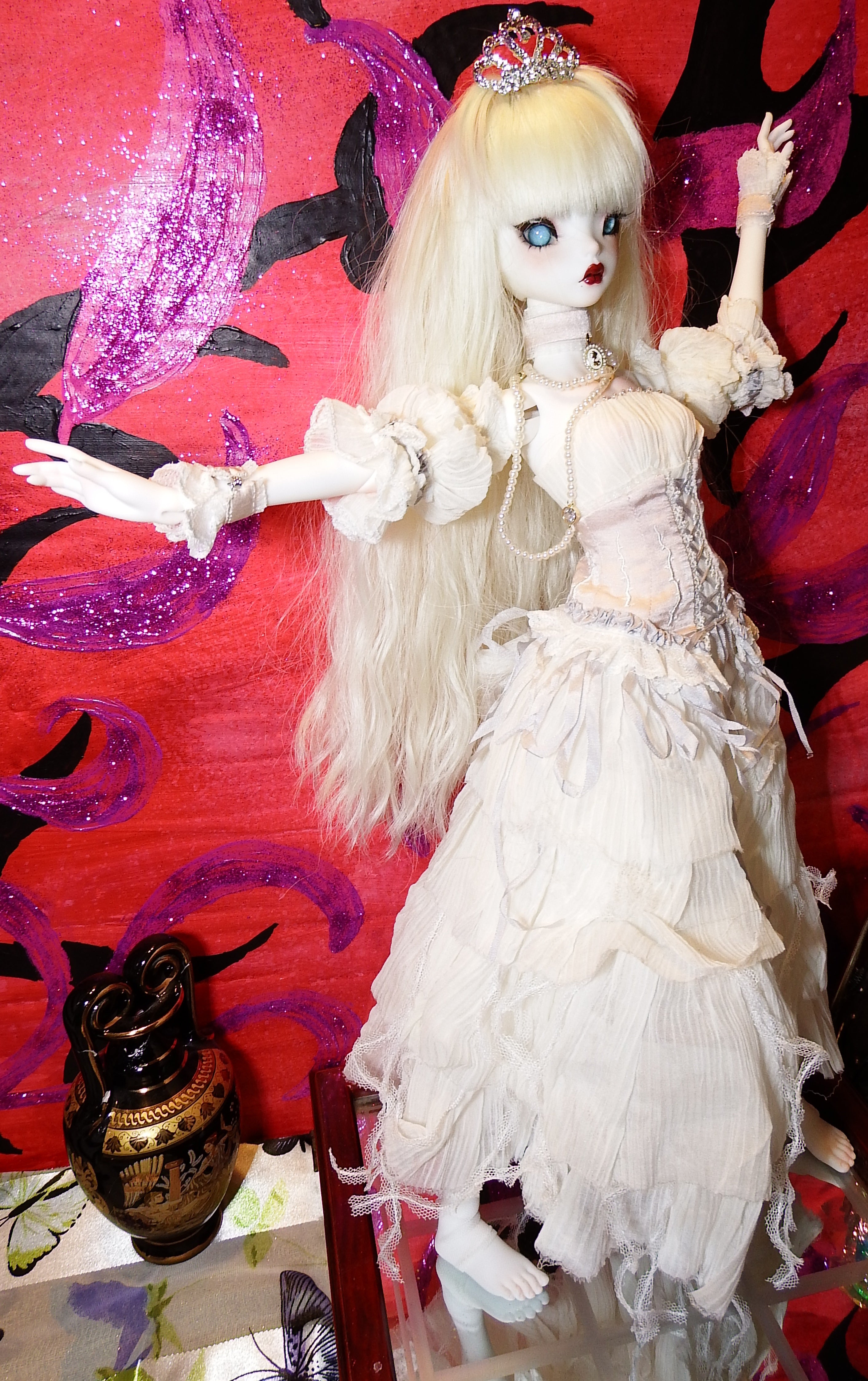 artsy sister, cute, bjd princess