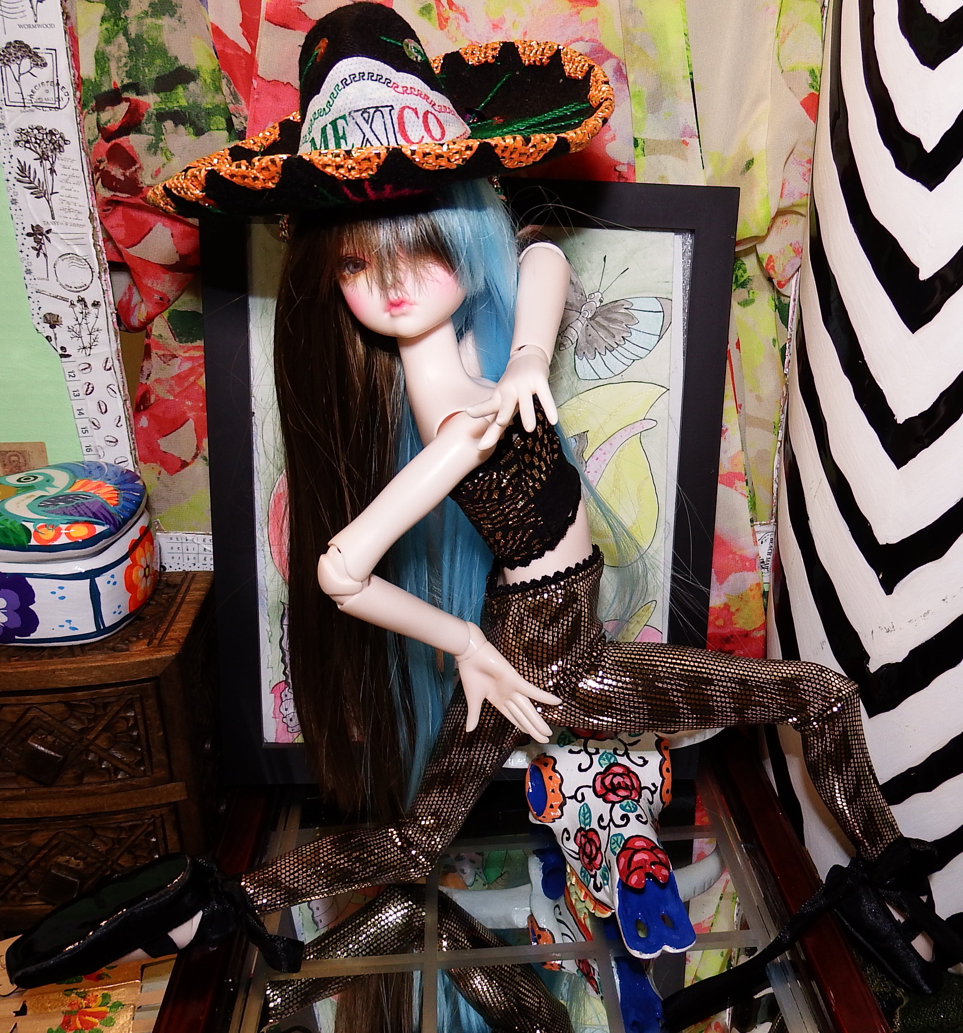 artsy sister, bjd, dollmore