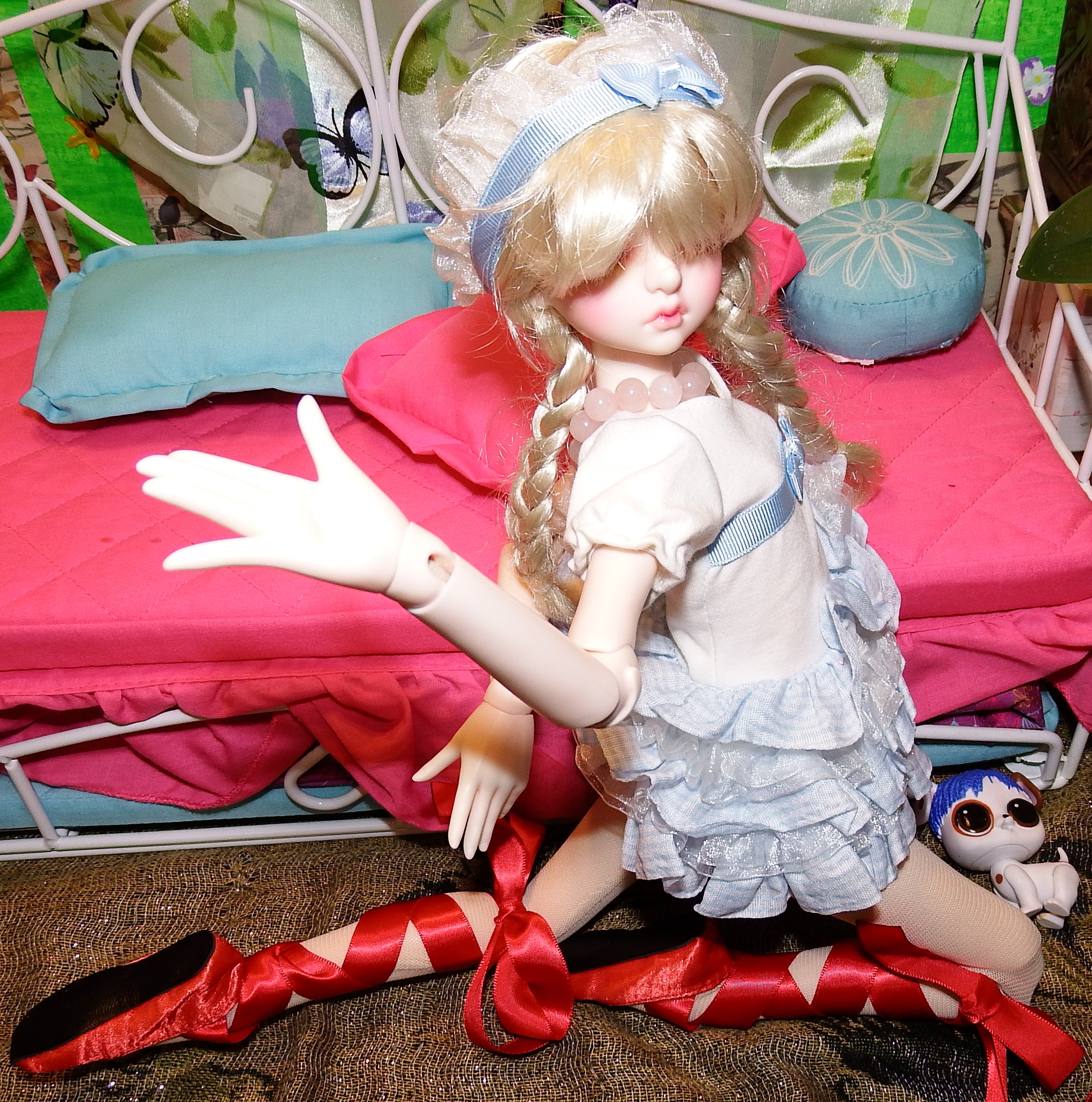 artsy sister, bjd, dolls