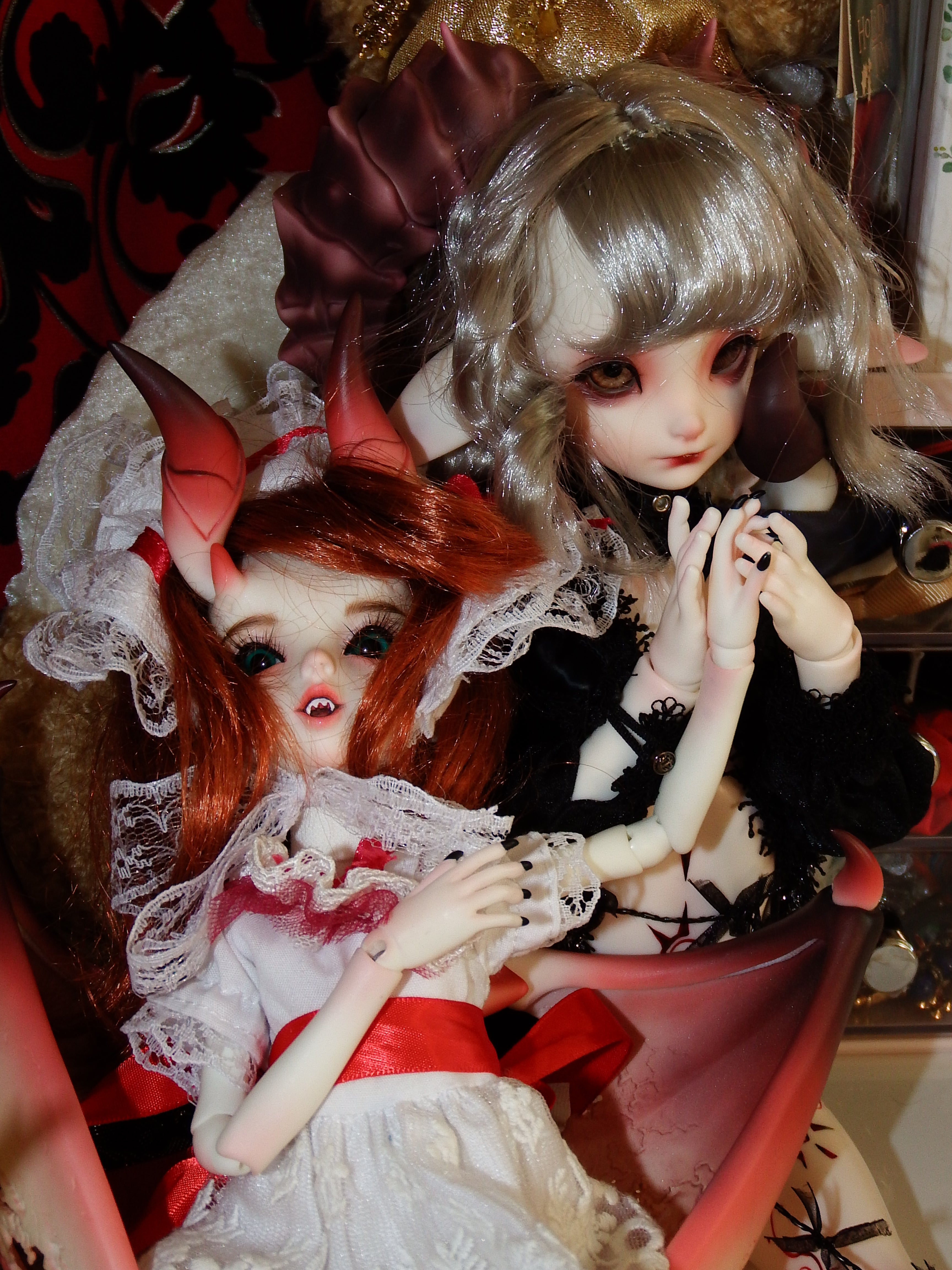 artsy sister, bjd, dolls