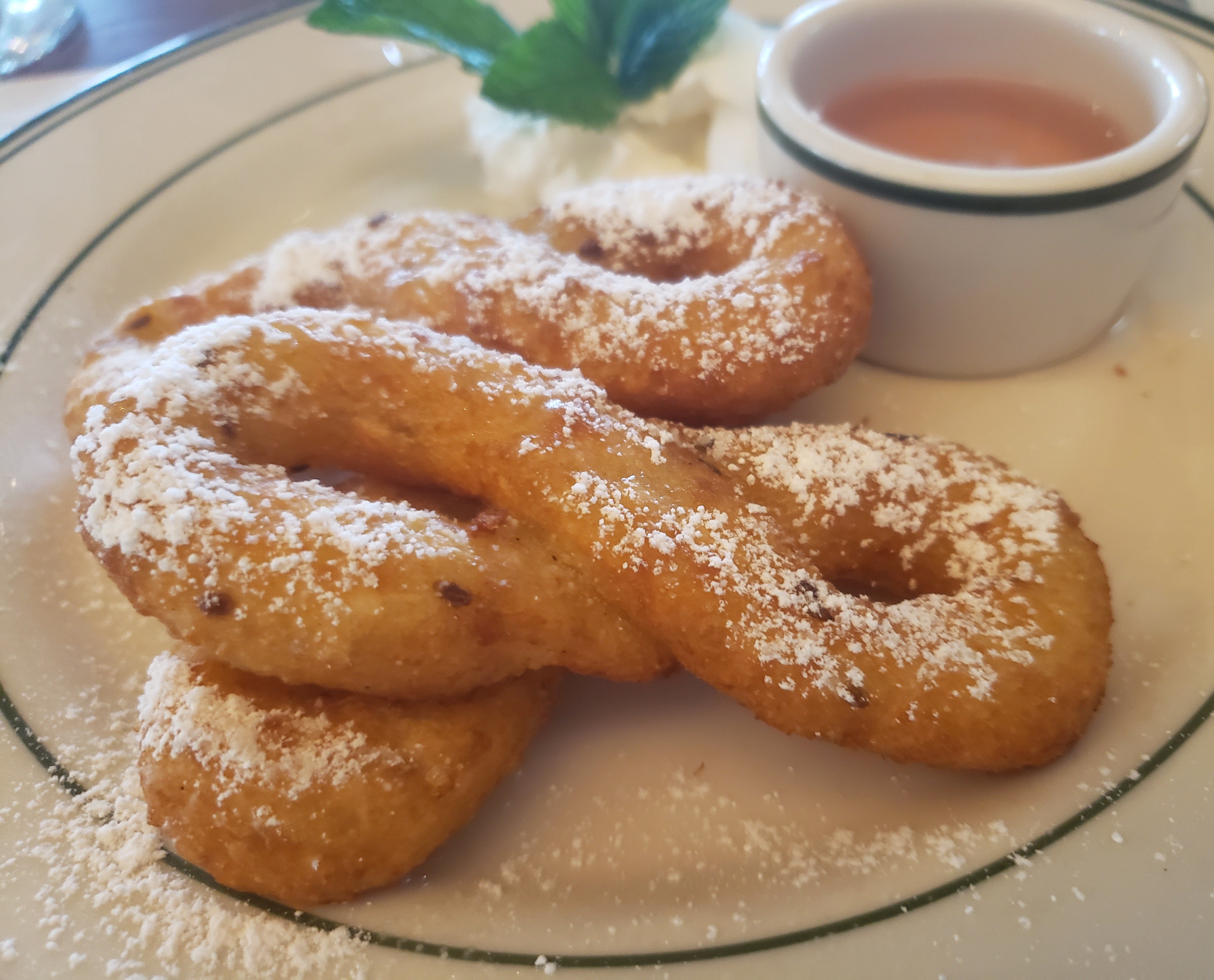 artsy sister, donuts, desserts