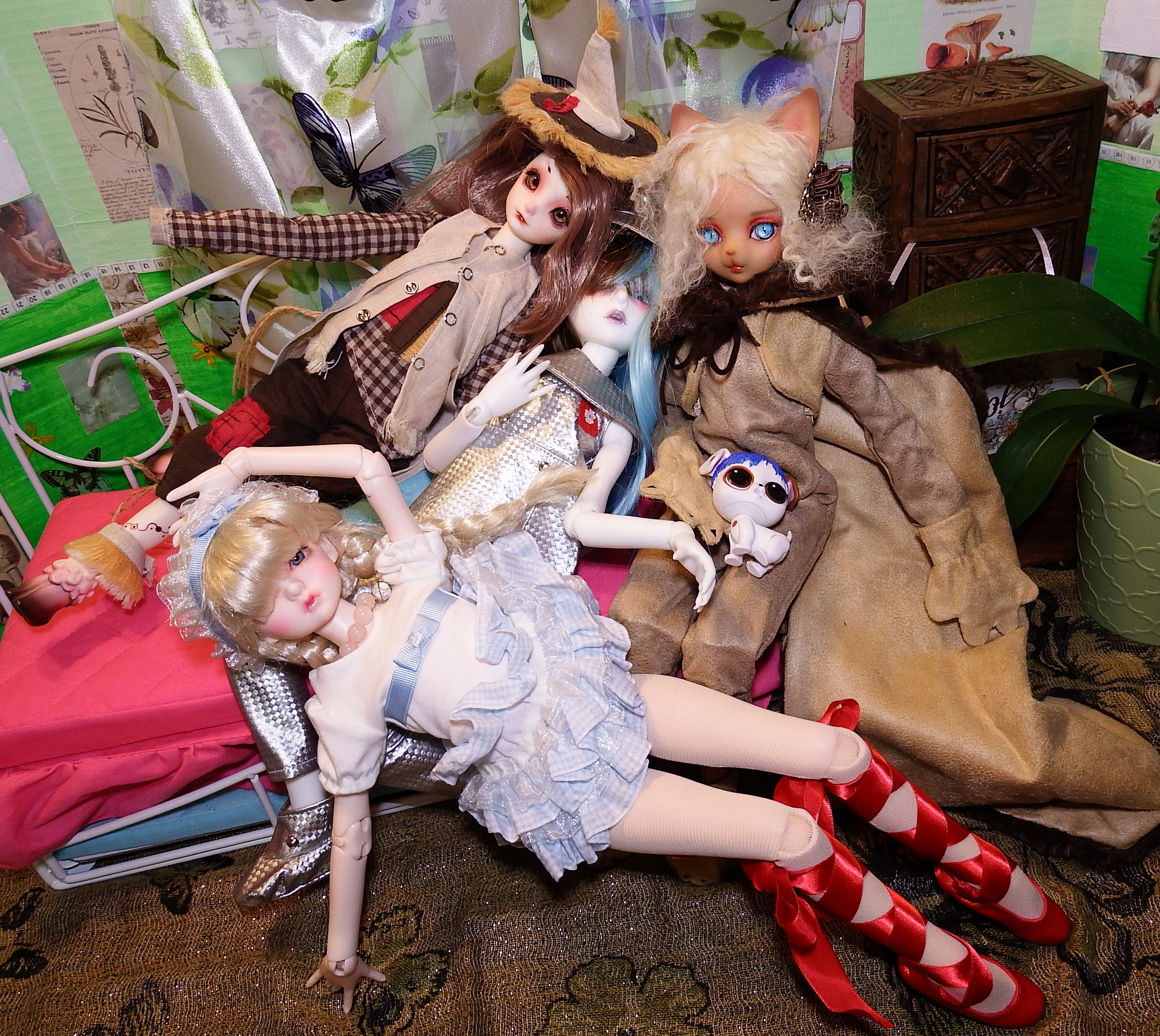 artsy sister, bjd, dolls