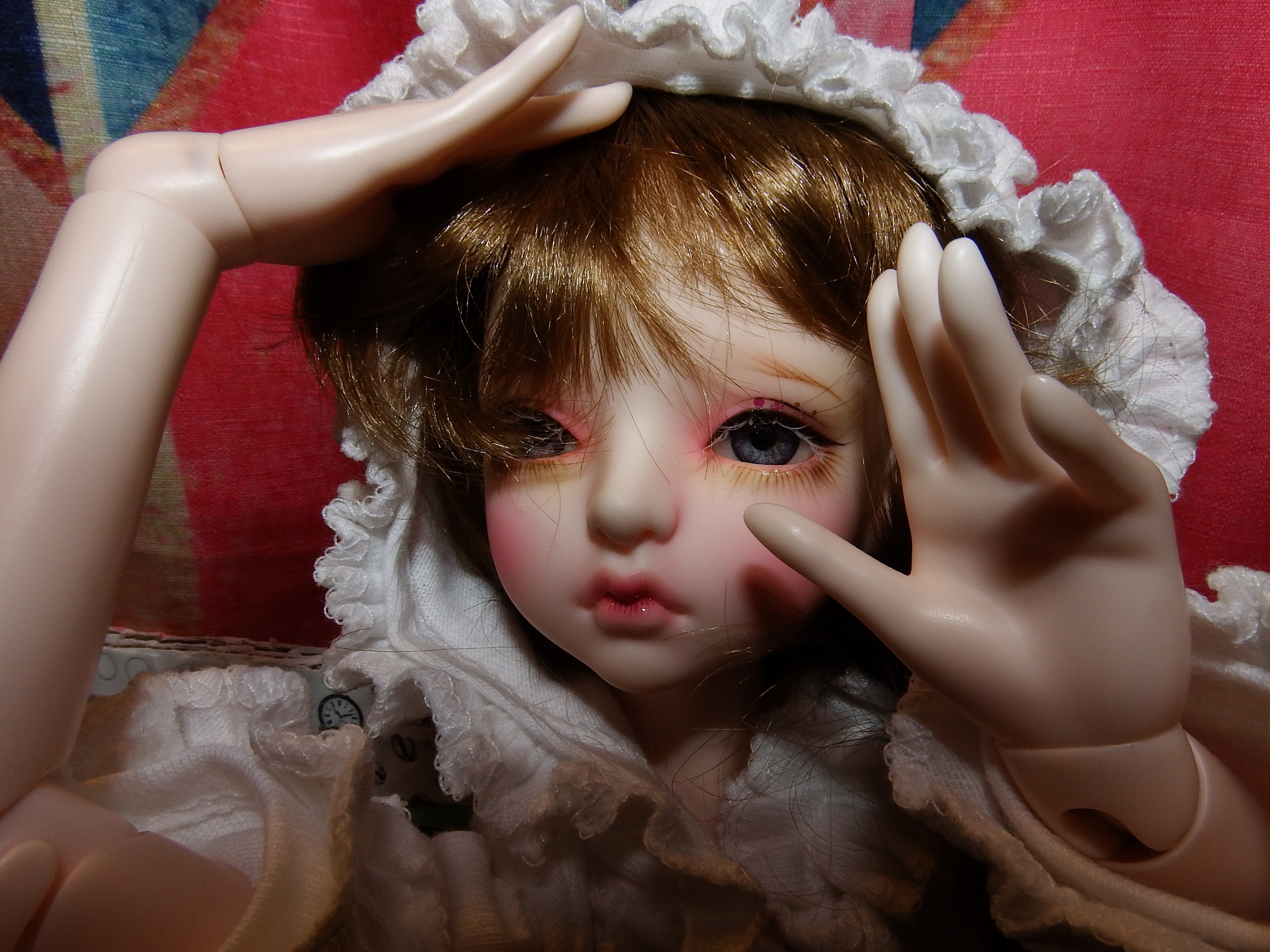 artsy sister, bjd, doll