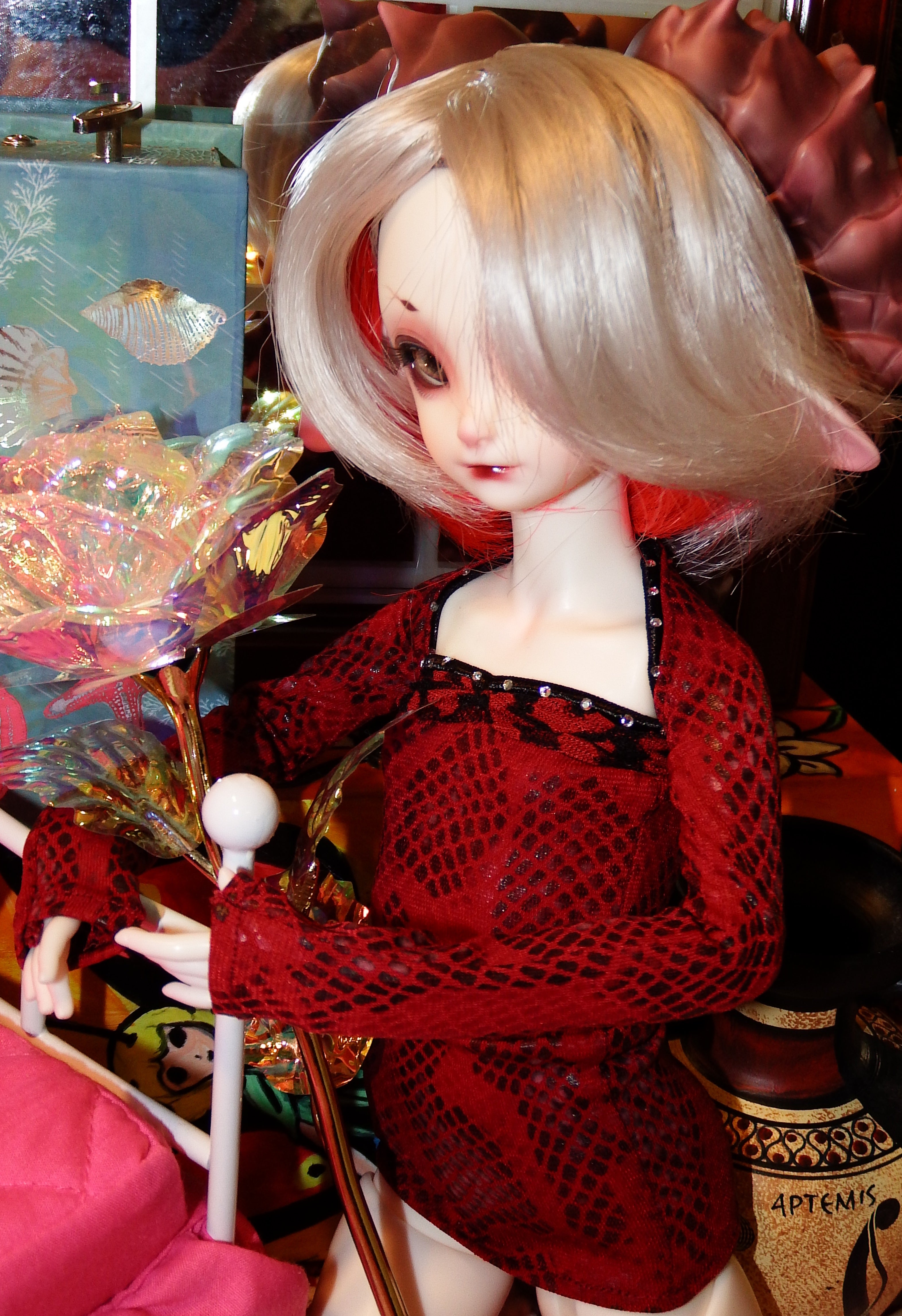 artsy sister, bjd, doll