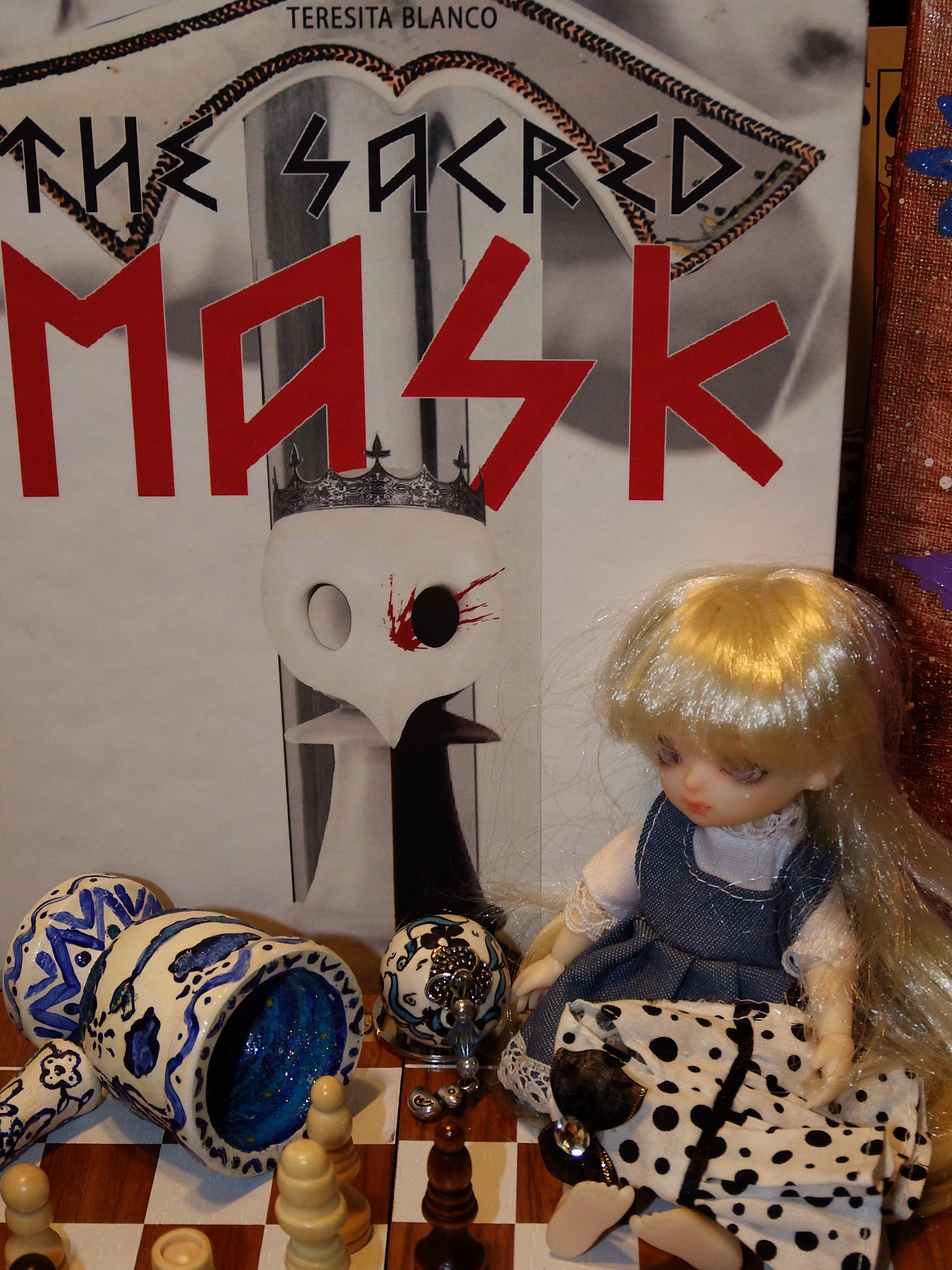 artsy sister, the sacred mask, fantasy book