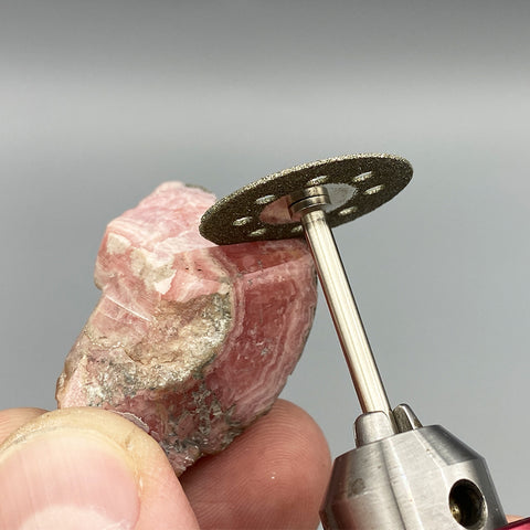 Mini Diamond Cut-Off Disc on Stones