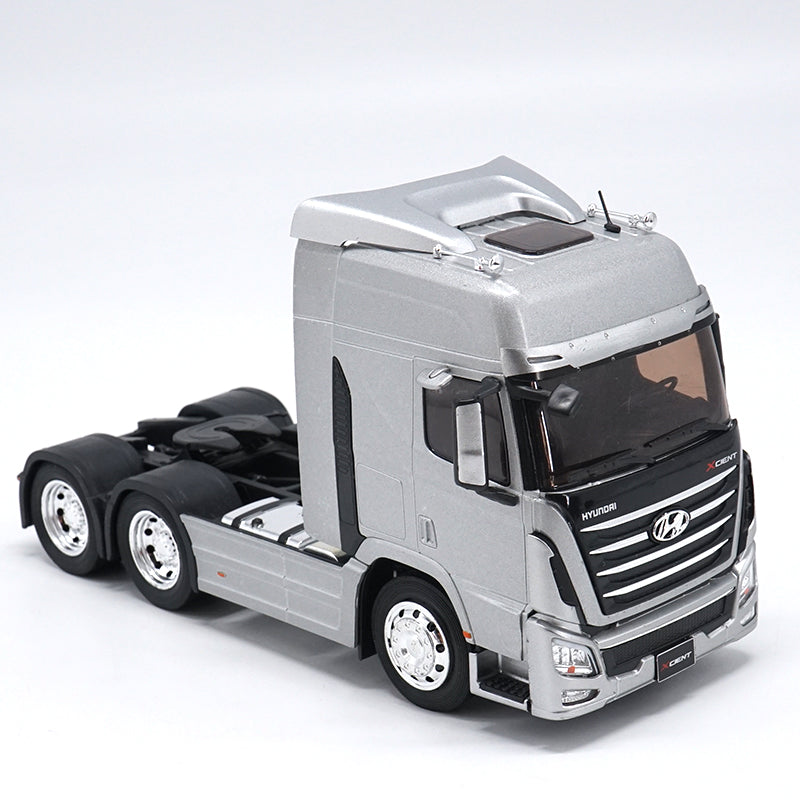 1:32 simulation Hyundai Trago scale alloy tractor – Mega wholesale store