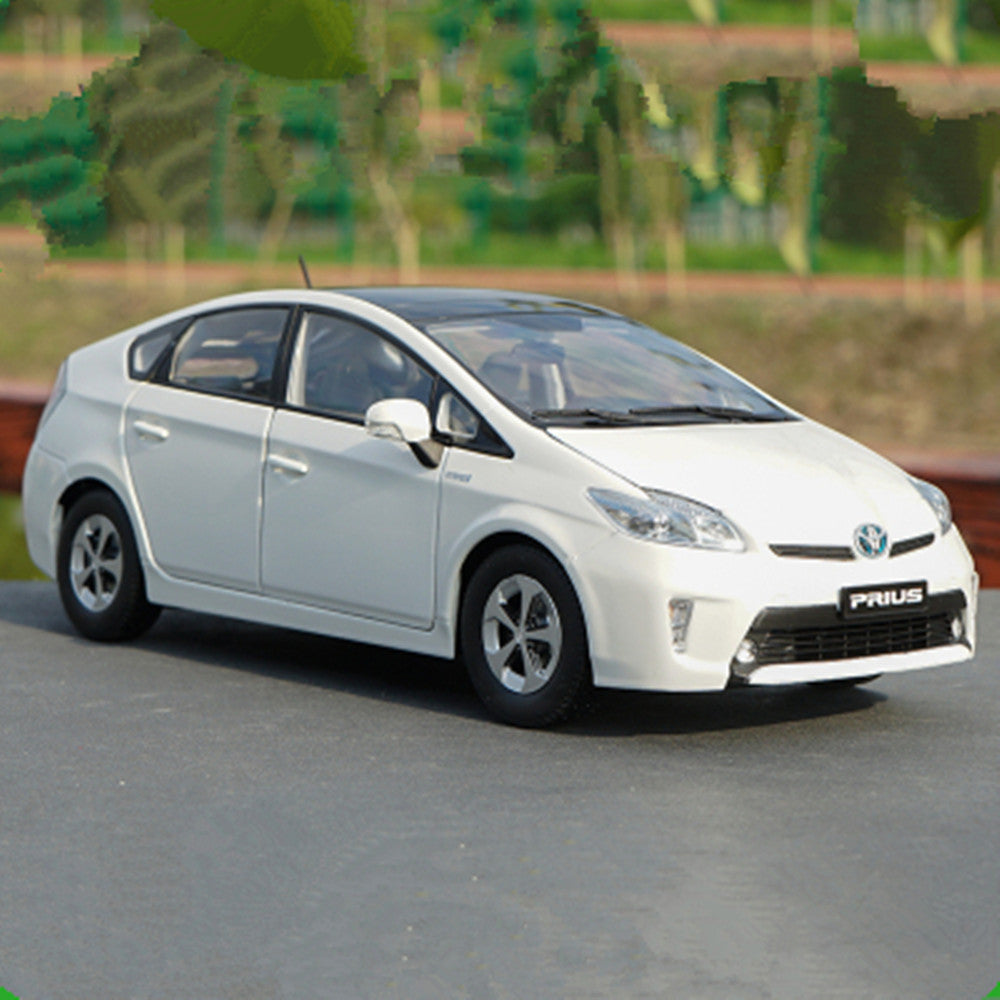 toyota prius diecast