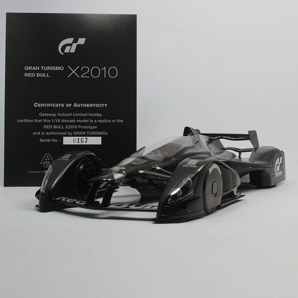 AutoArt オートアート 1/18 Redbull X2010 プロトタイプ 今月の