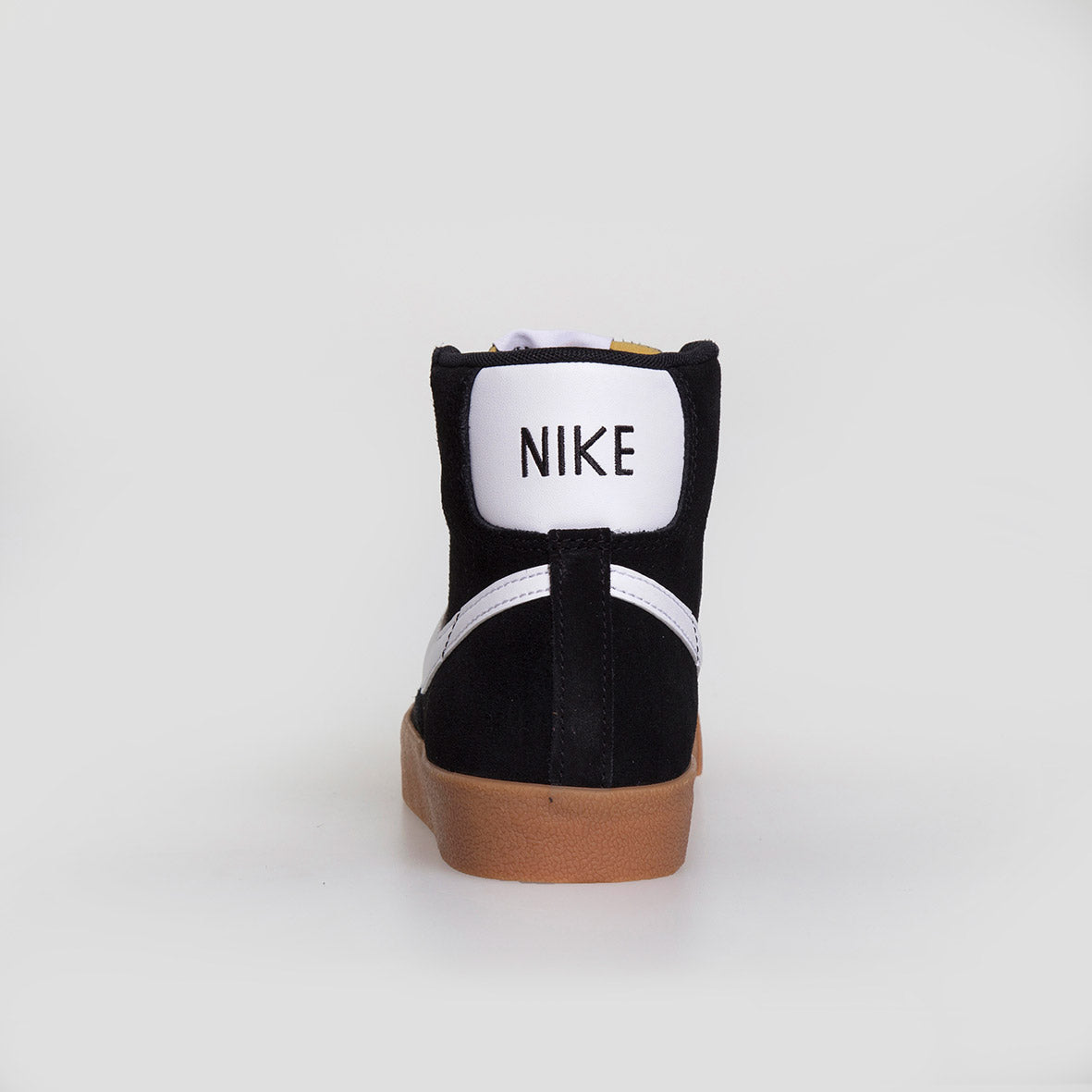Nike Blazer Mid'77 Suede - - Colección Unisex