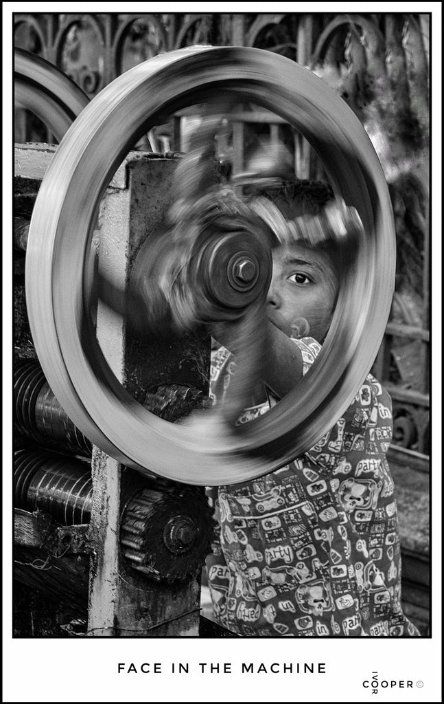 Face In The Machine - Photo by Ivor Cooper.