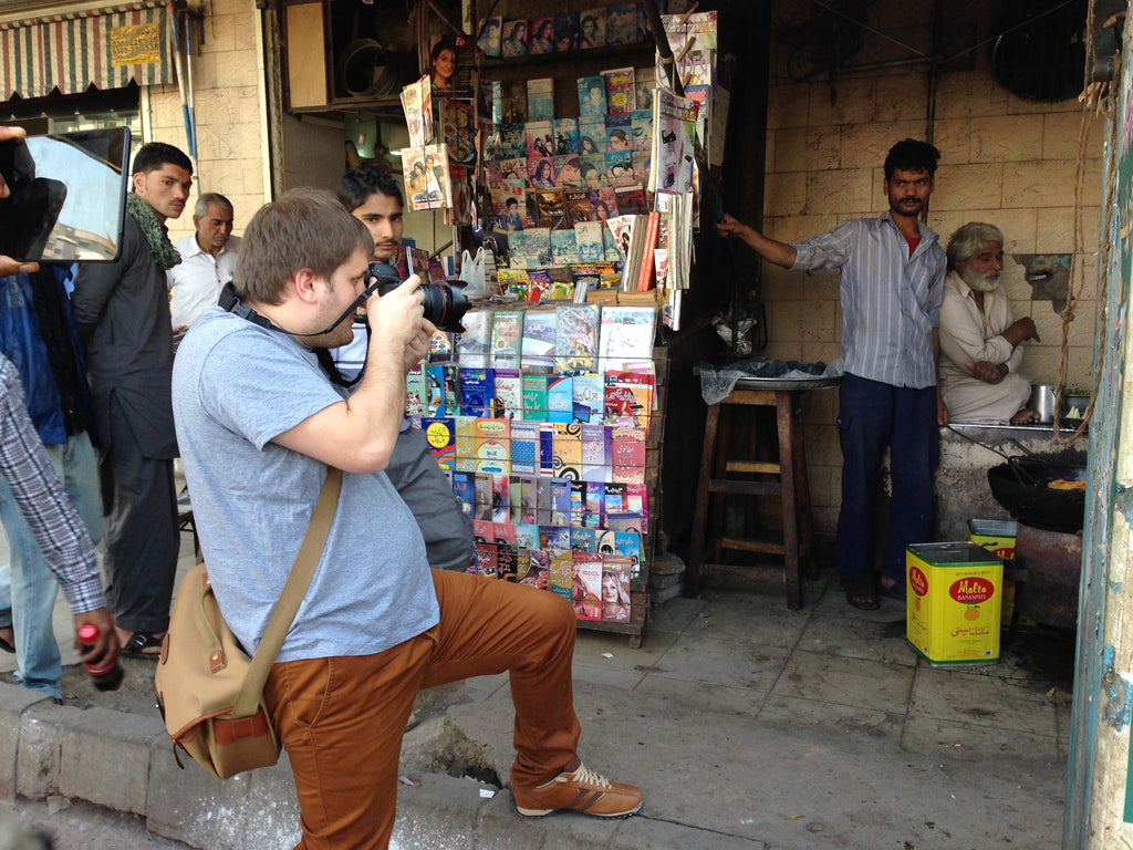 Oggi Tomic with his Canon 5D, in Karachi, Pakistan
