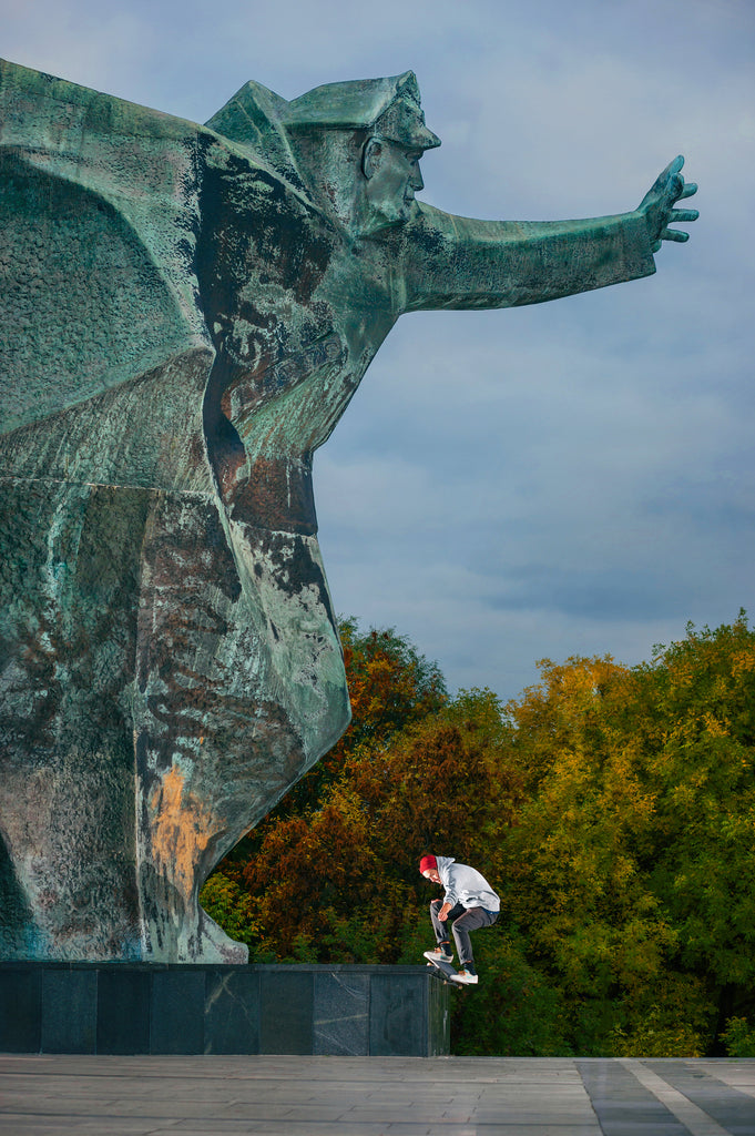 Tom Harrison smith grind in Warsaw, Poland for the cover of Sidewalk Magazine – Photo by Chris Johnson.