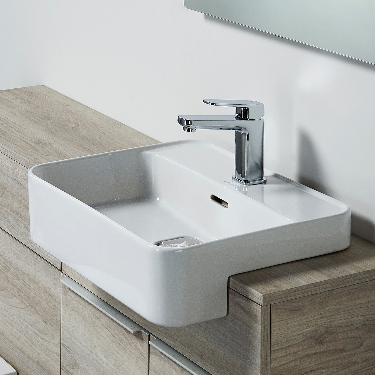 Sottini Fusaro 50cm Semi Countertop Washbasin One Taphole With Overflo